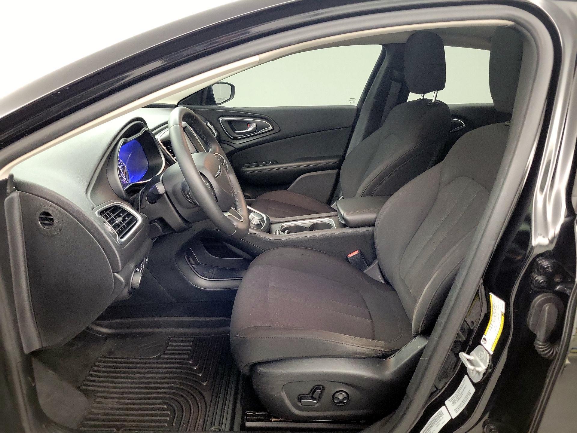 Thumbnail: 2015 Chrysler 200 - 11