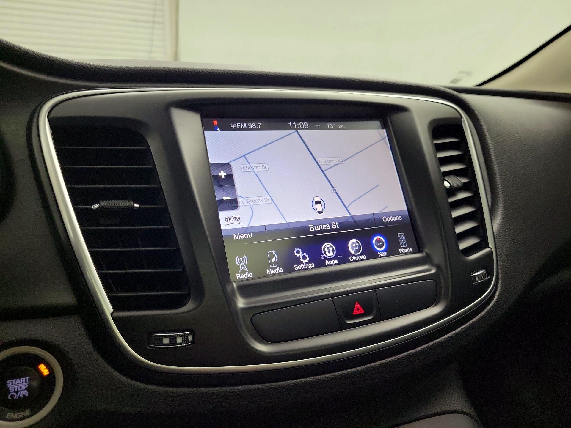 Thumbnail: 2015 Chrysler 200 - 14