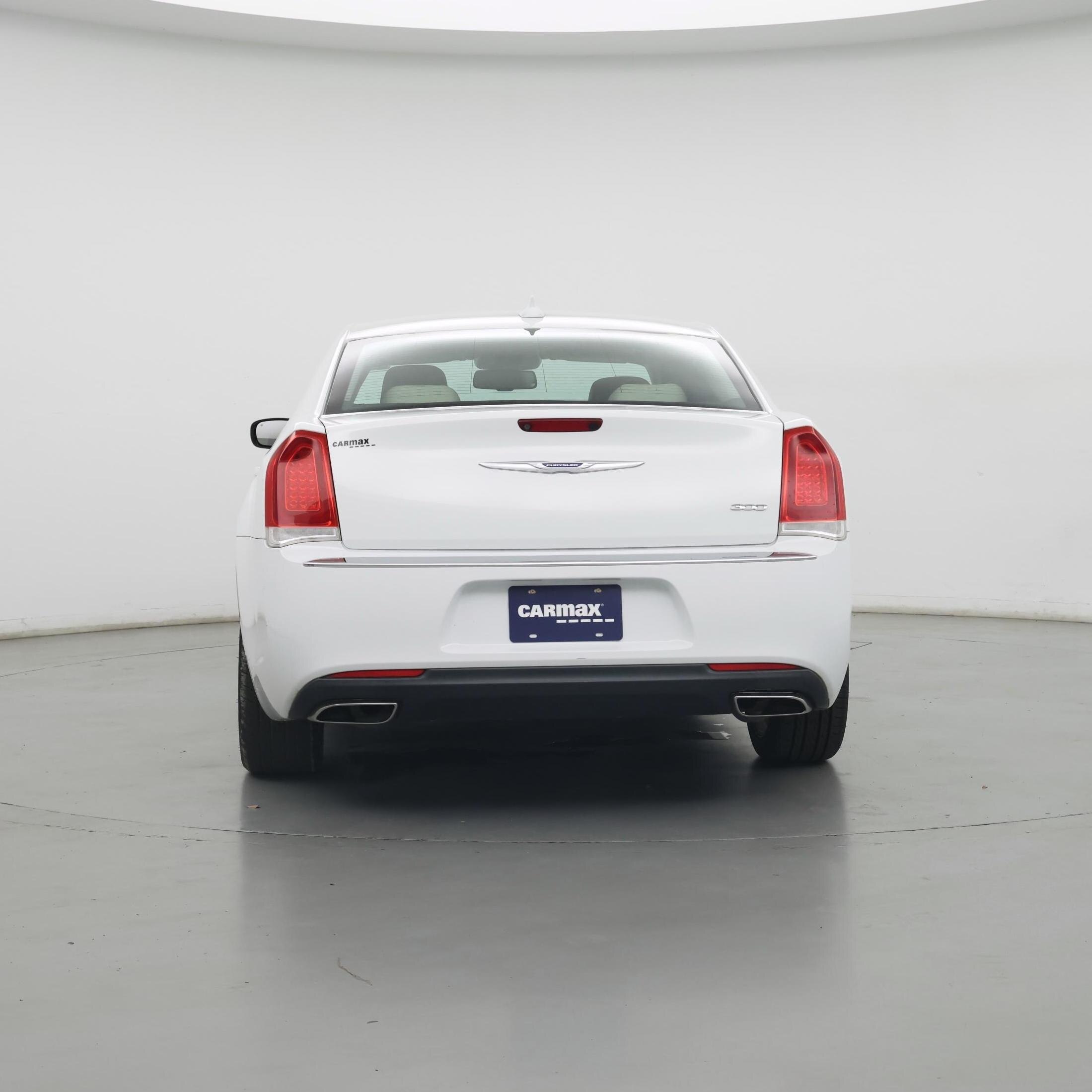 Thumbnail: 2018 Chrysler 300 - 6
