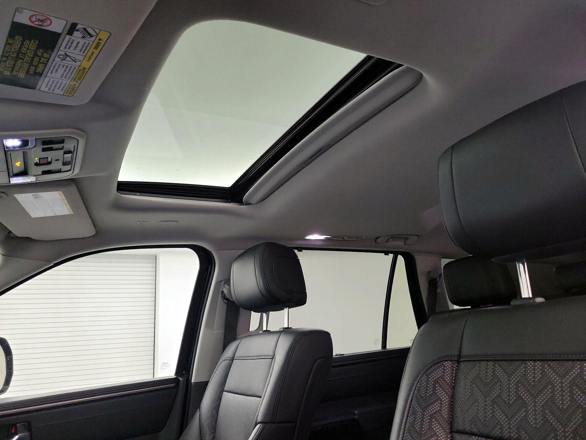 Thumbnail: 2023 Toyota Sequoia - 18