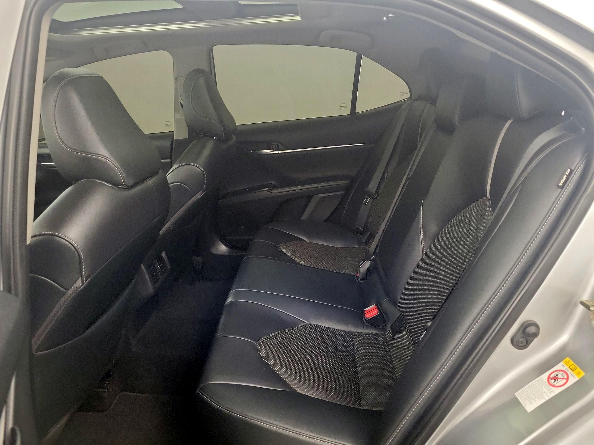 Thumbnail: 2019 Toyota Camry - 20