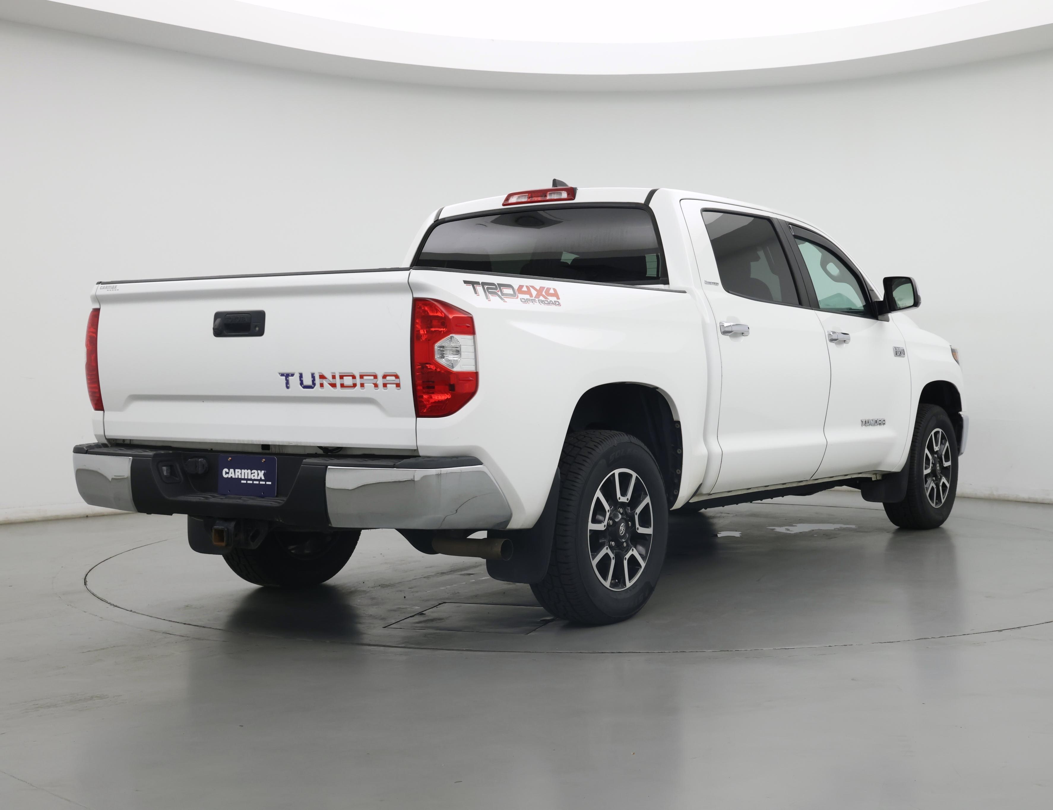 Thumbnail: 2020 Toyota Tundra - 8