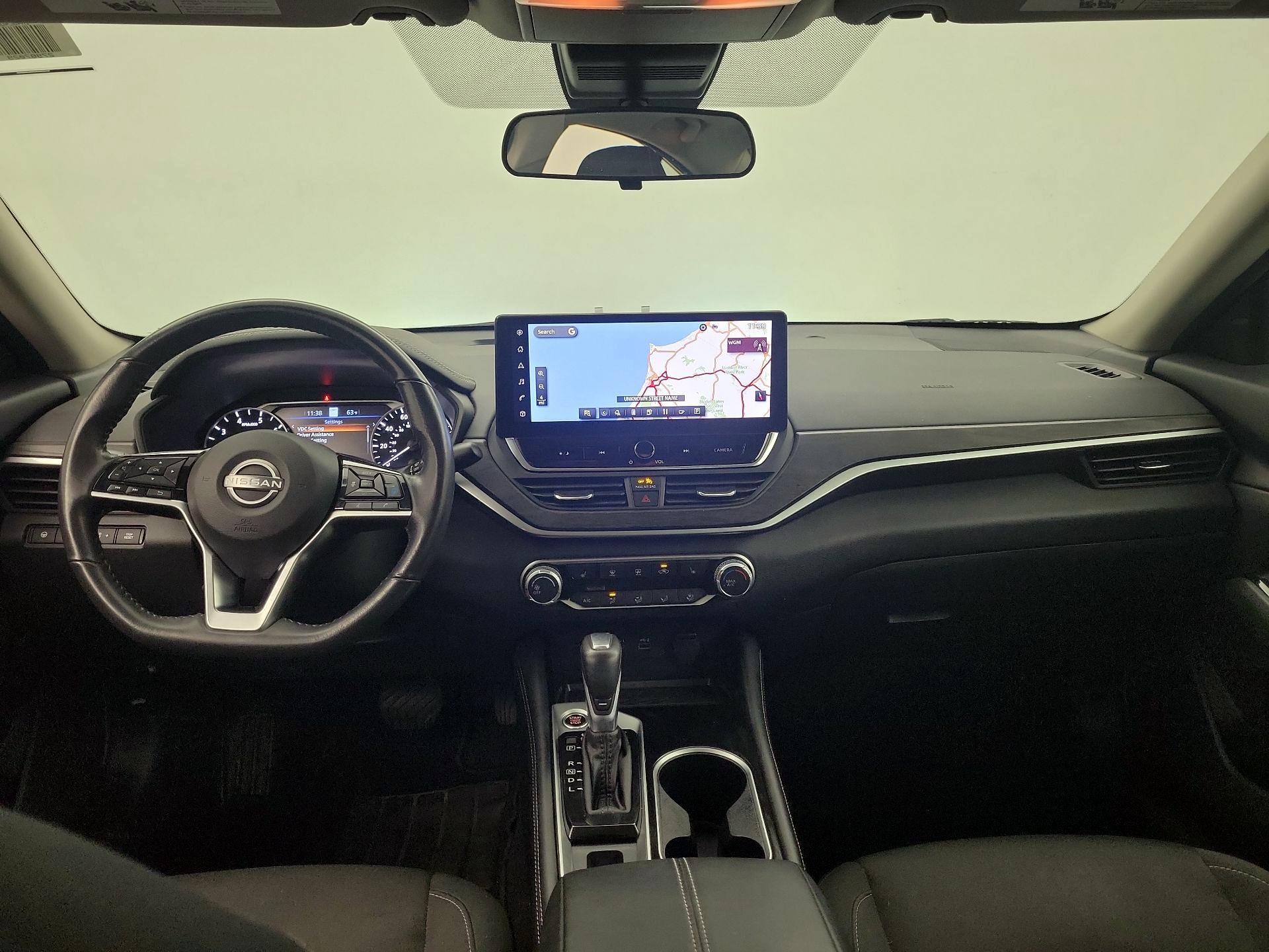 Thumbnail: 2023 Nissan Altima - 9