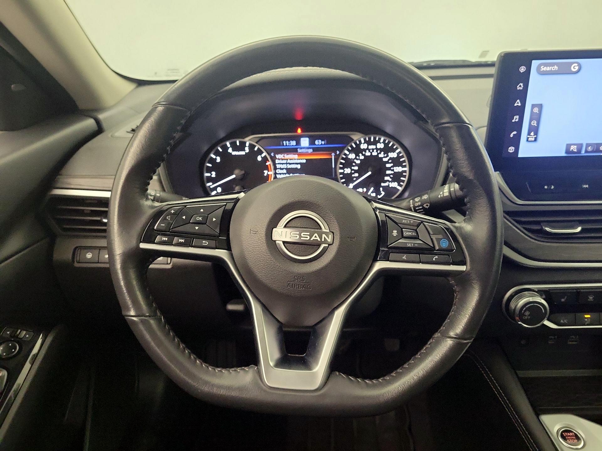Thumbnail: 2023 Nissan Altima - 10