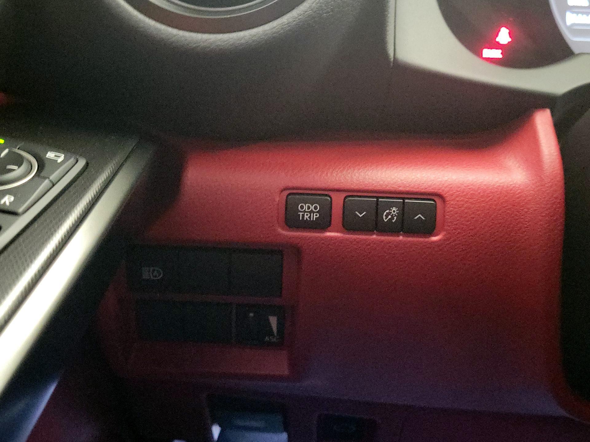 Thumbnail: 2025 Lexus IS - 13