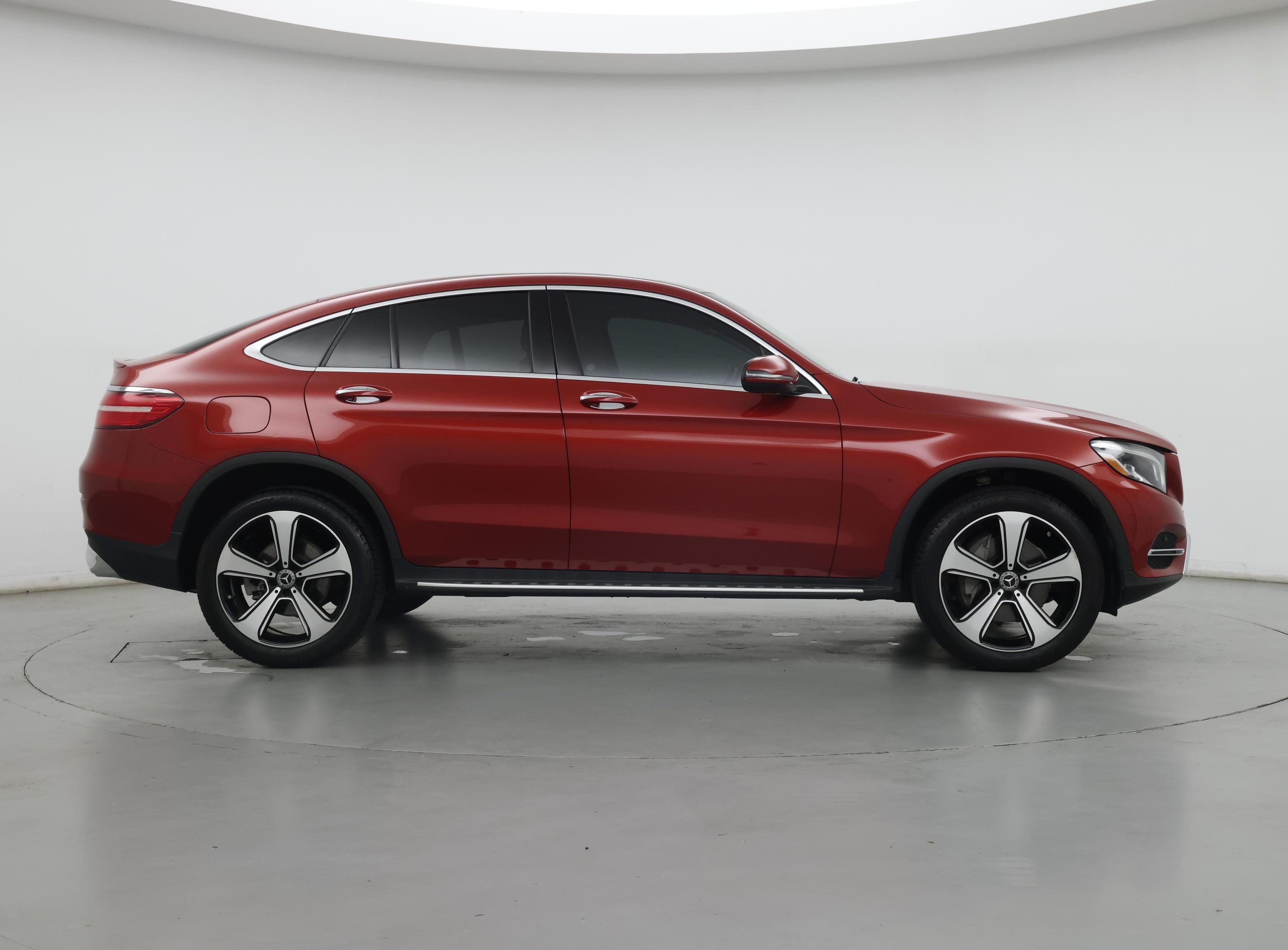 Thumbnail: 2018 Mercedes-Benz GLC - 7