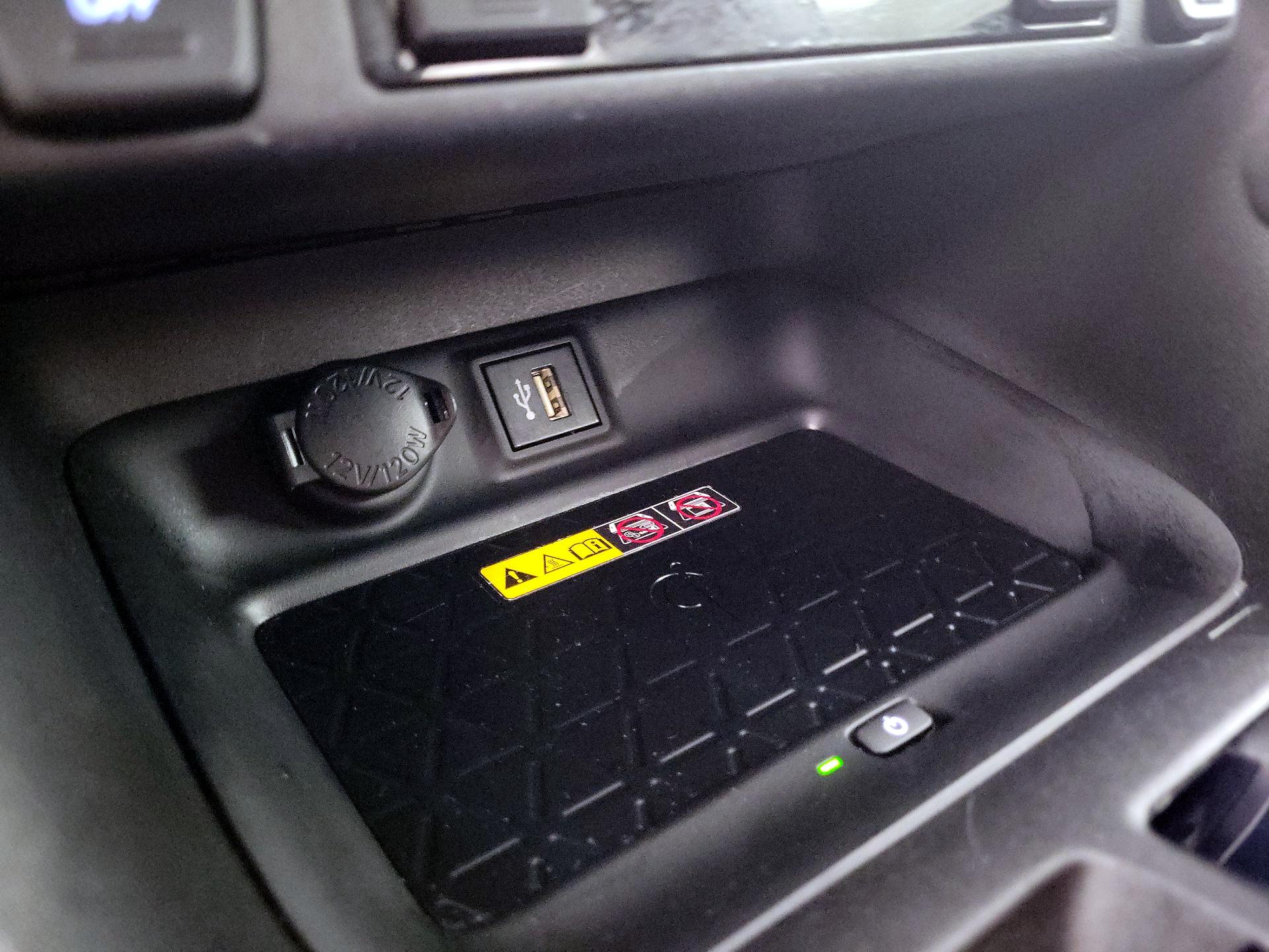 Thumbnail: 2023 Toyota RAV4 - 18