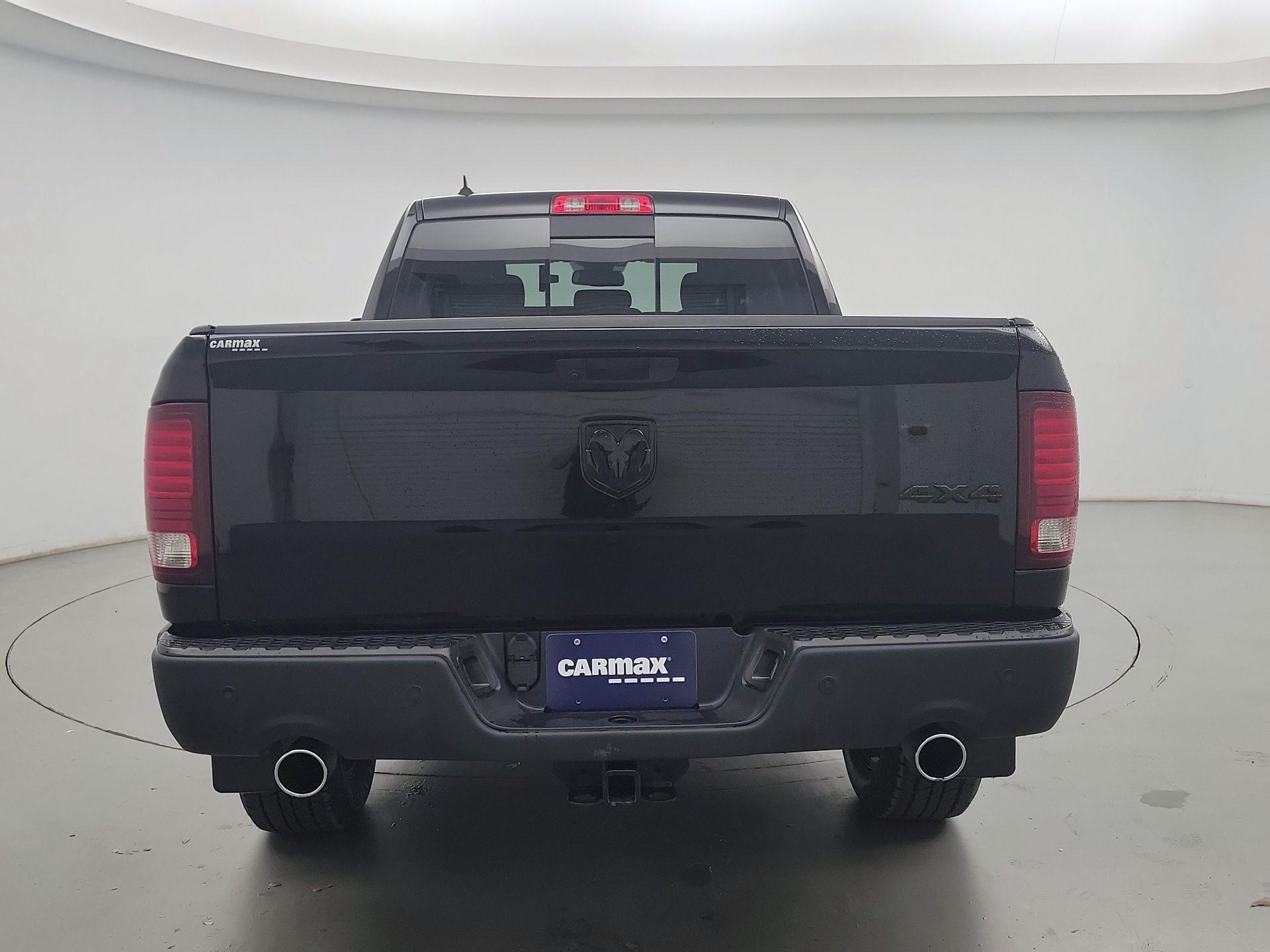 Thumbnail: 2019 RAM 1500 Classic - 6