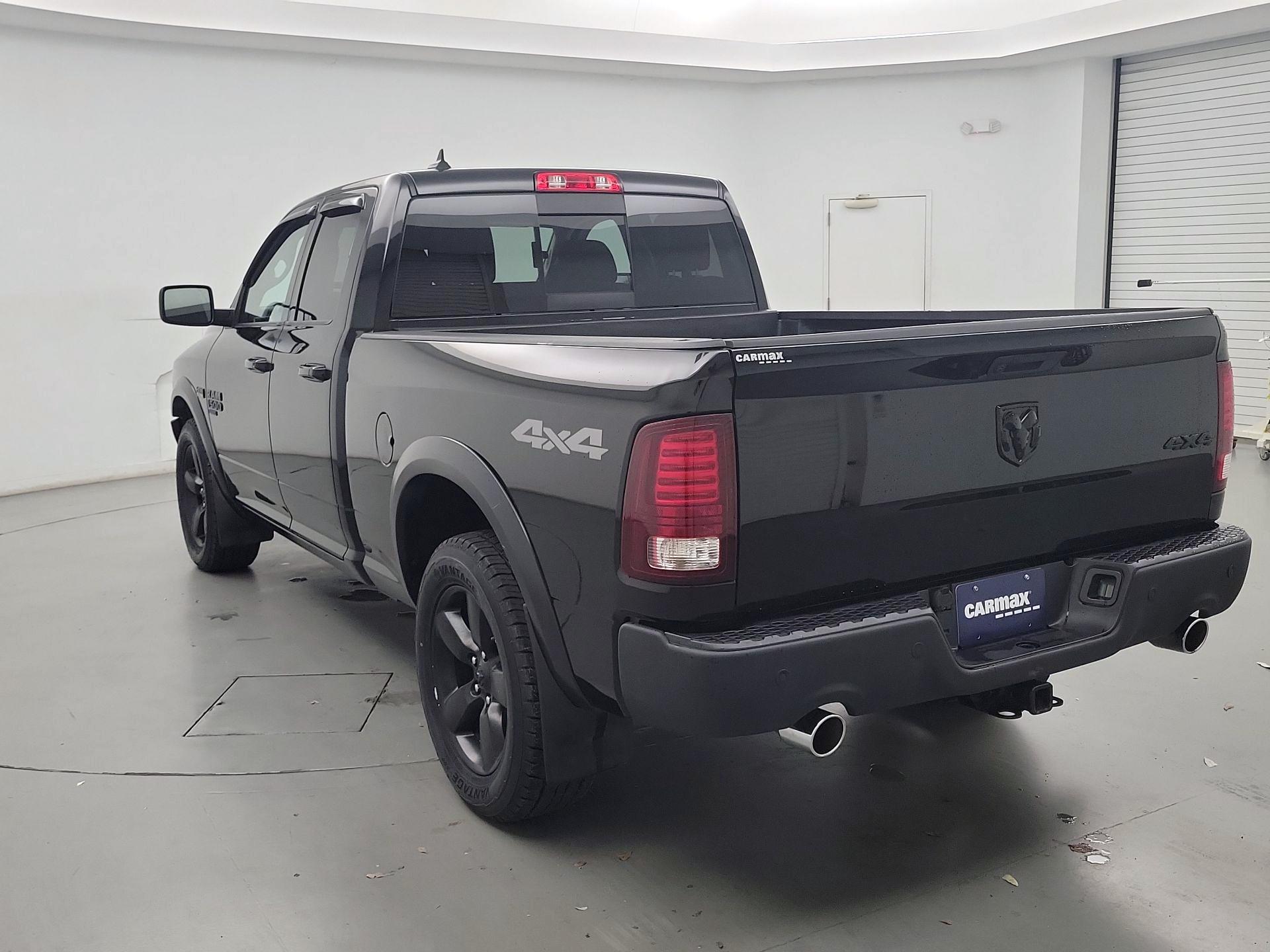 Thumbnail: 2019 RAM 1500 Classic - 7