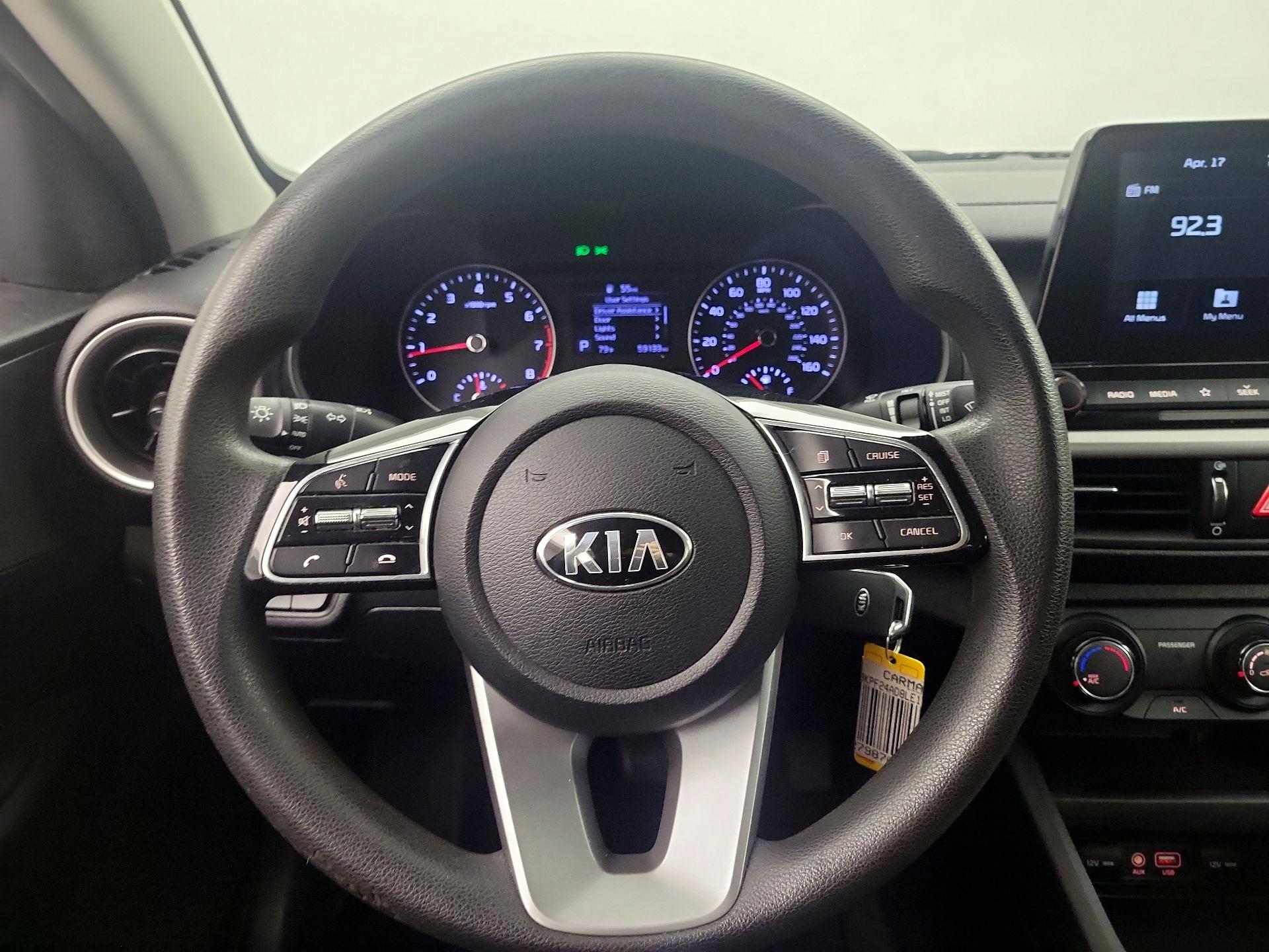 Thumbnail: 2020 Kia Forte - 10