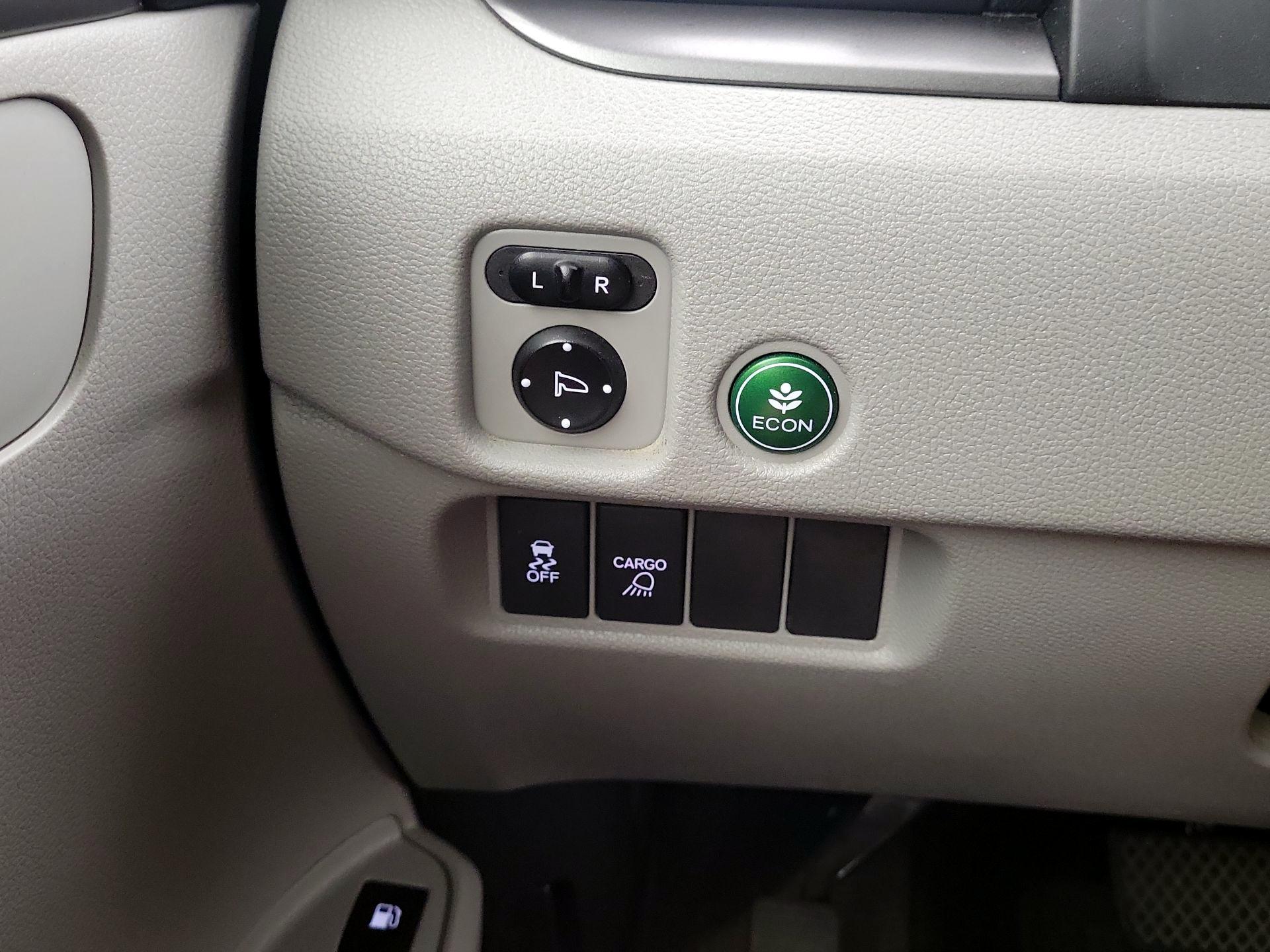 Thumbnail: 2017 Honda Ridgeline - 13