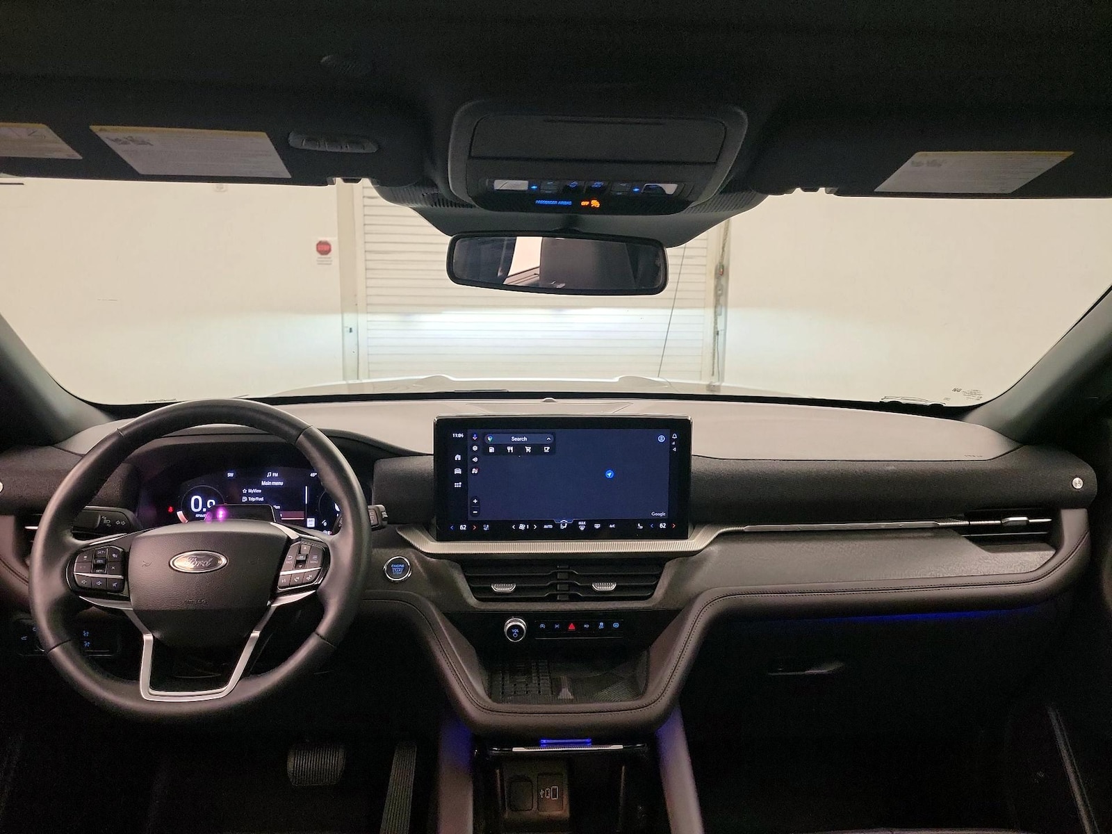 2025 Ford Explorer Platinum - Photo 10