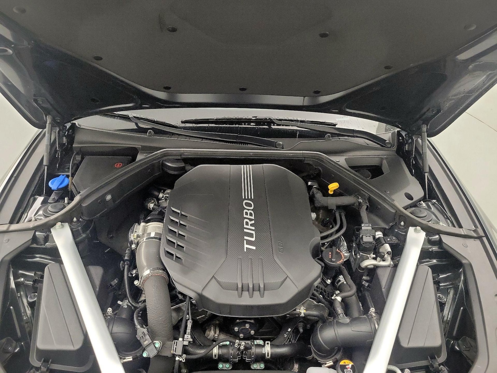 2023 GENESIS G70 Standard - Photo 23