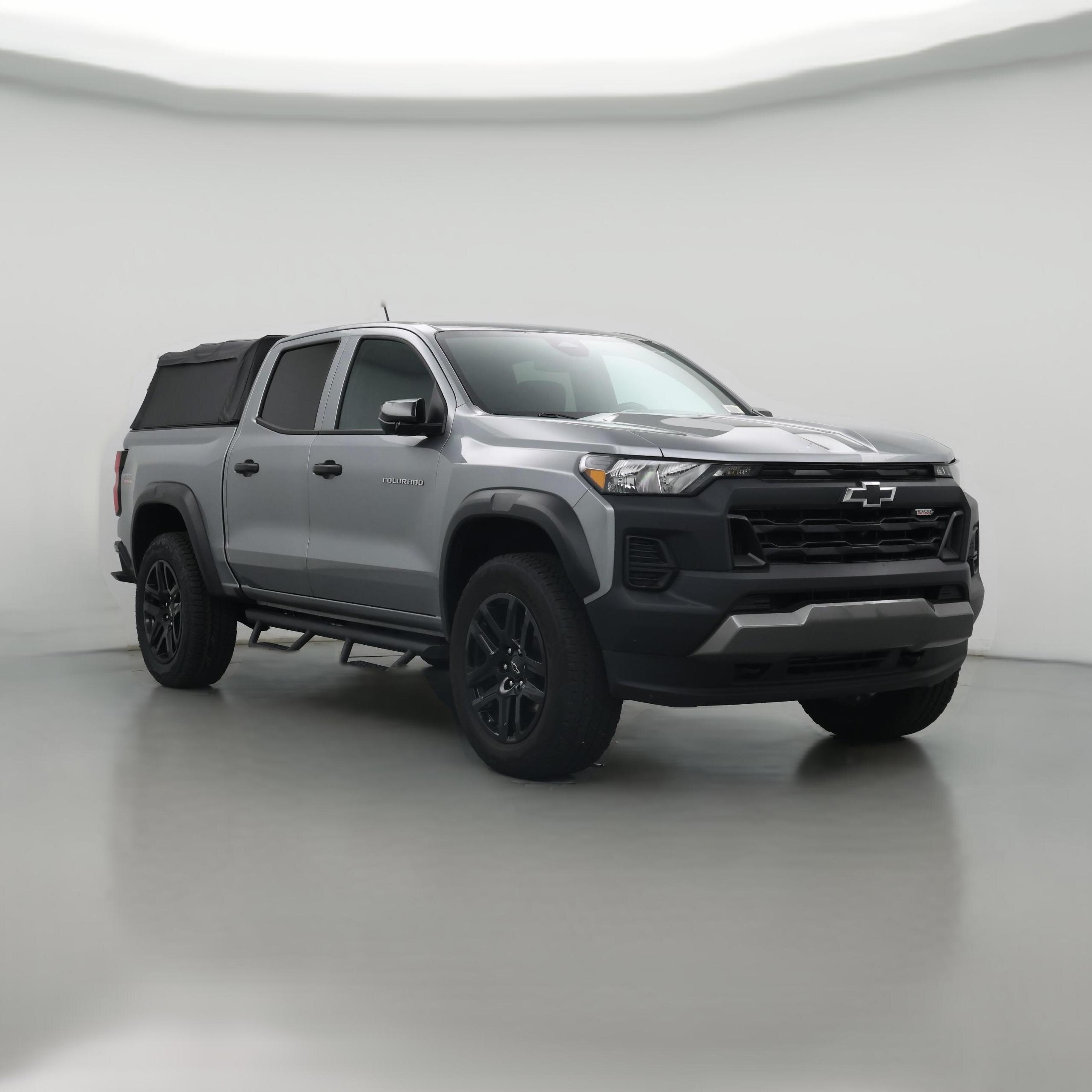 Thumbnail: 2023 Chevrolet Colorado - 1