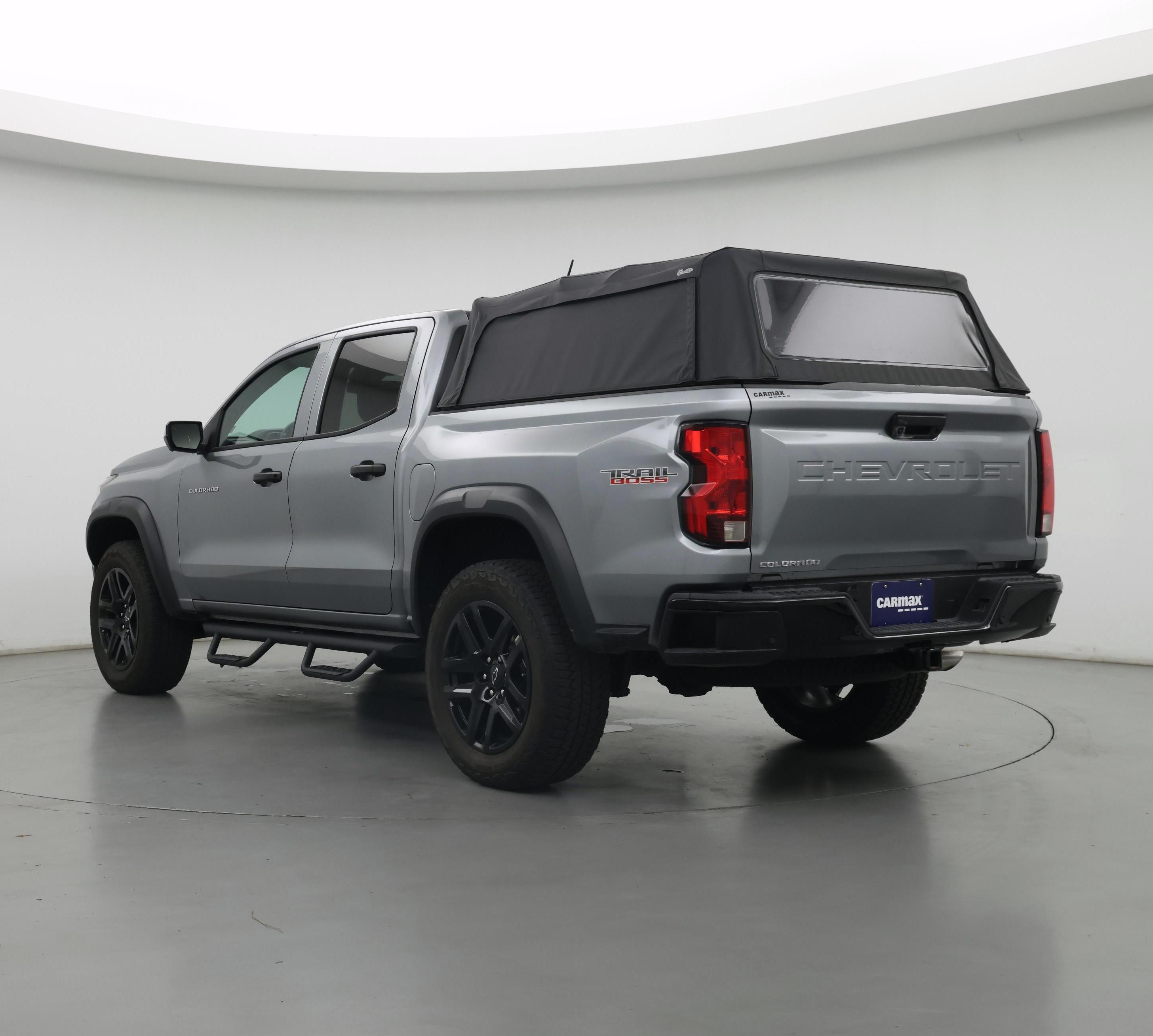 Thumbnail: 2023 Chevrolet Colorado - 2