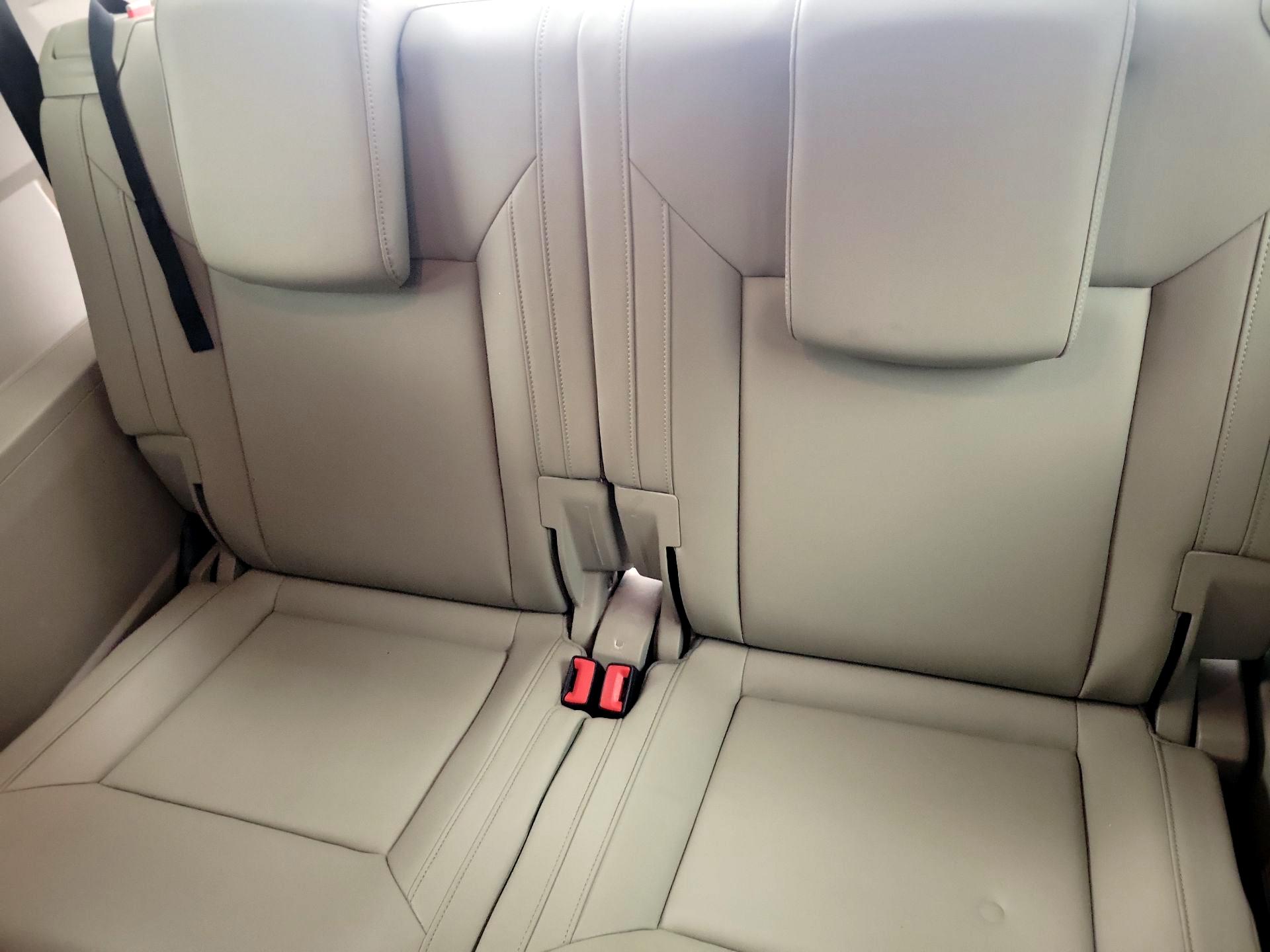 Thumbnail: 2019 Volkswagen Atlas - 17