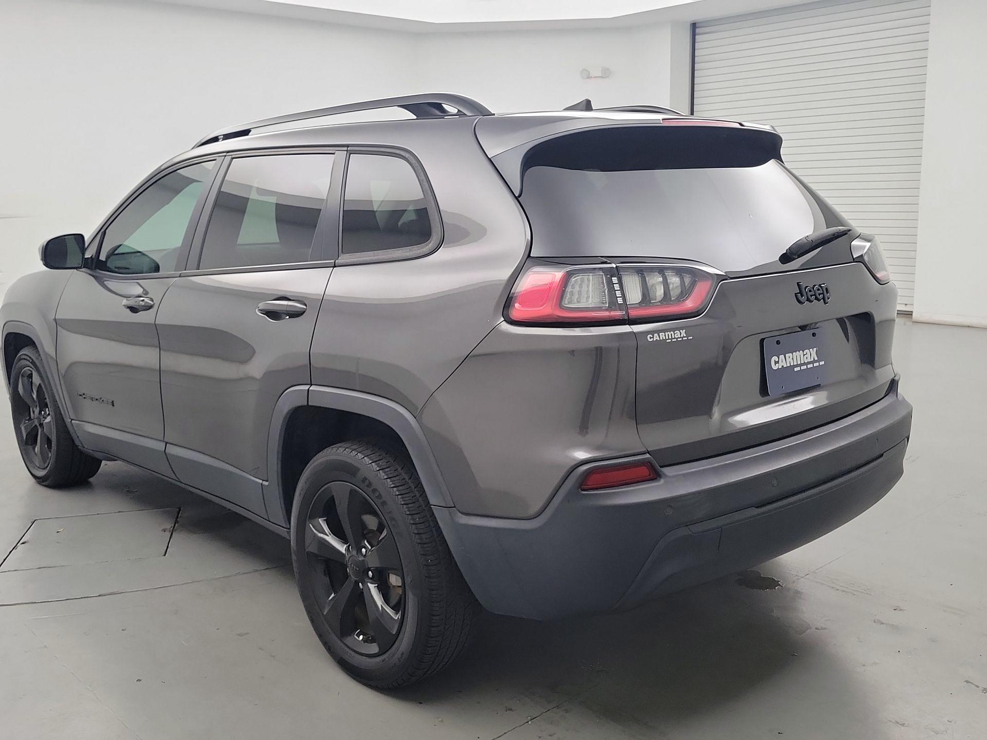 Thumbnail: 2019 Jeep Cherokee - 7