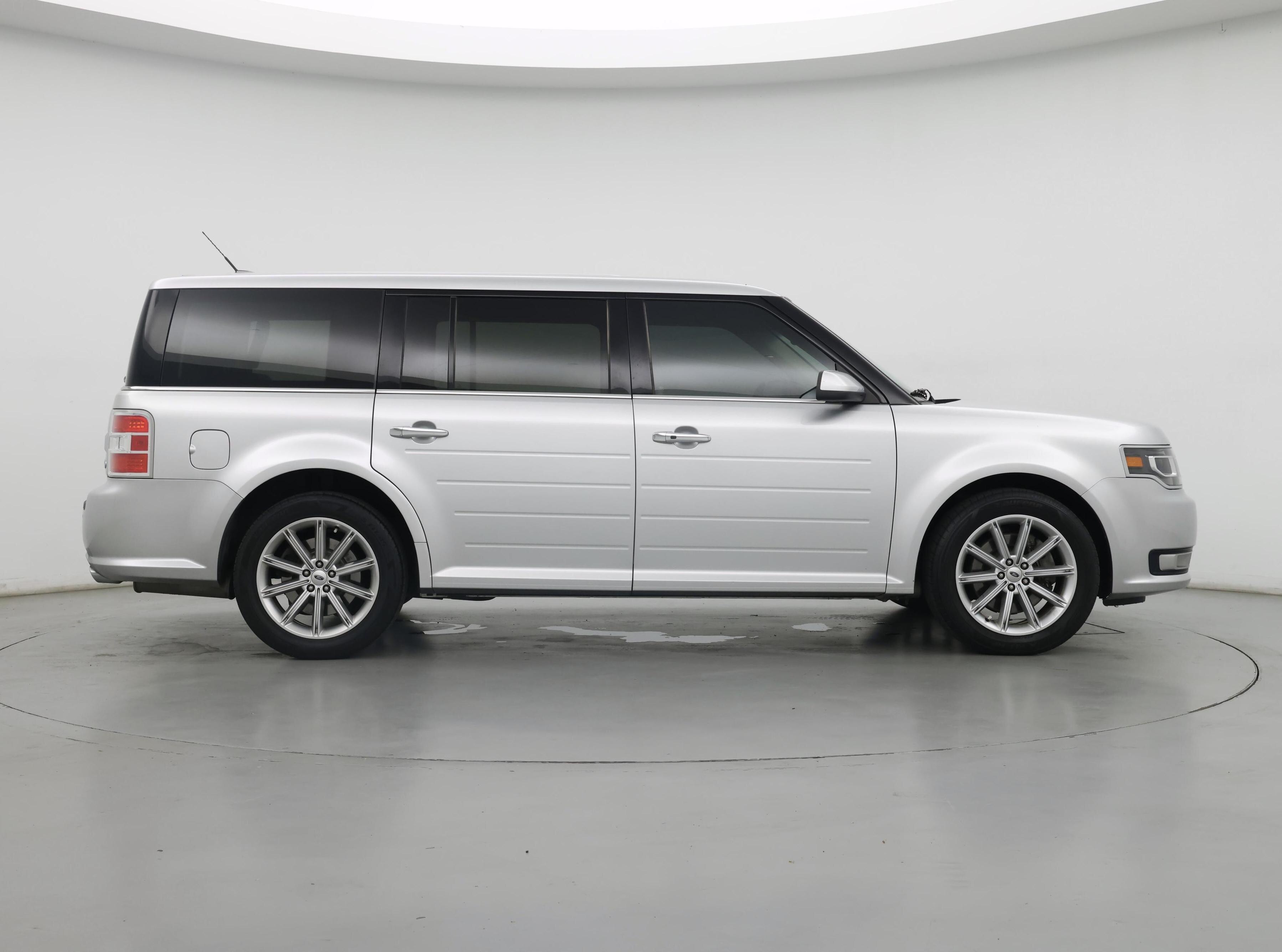 Thumbnail: 2019 Ford Flex - 7