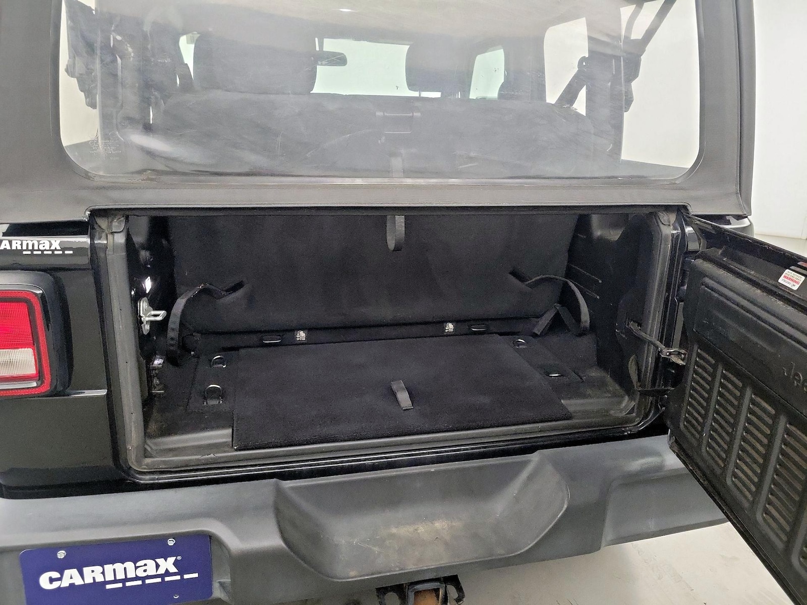 2018 Jeep All-New Wrangler Sport - Photo 21
