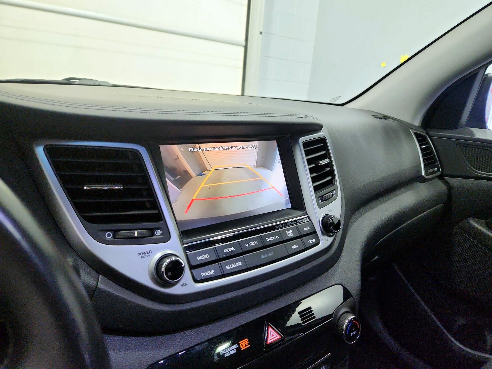 Thumbnail: 2017 Hyundai Tucson - 15