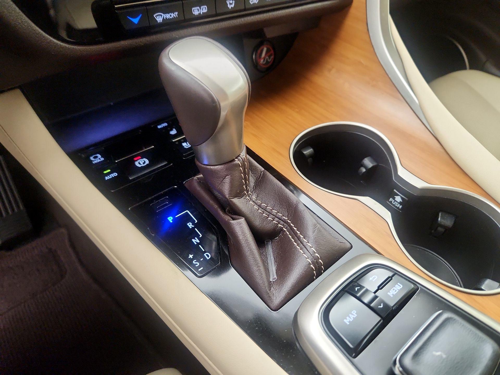 Thumbnail: 2016 Lexus RX - 18