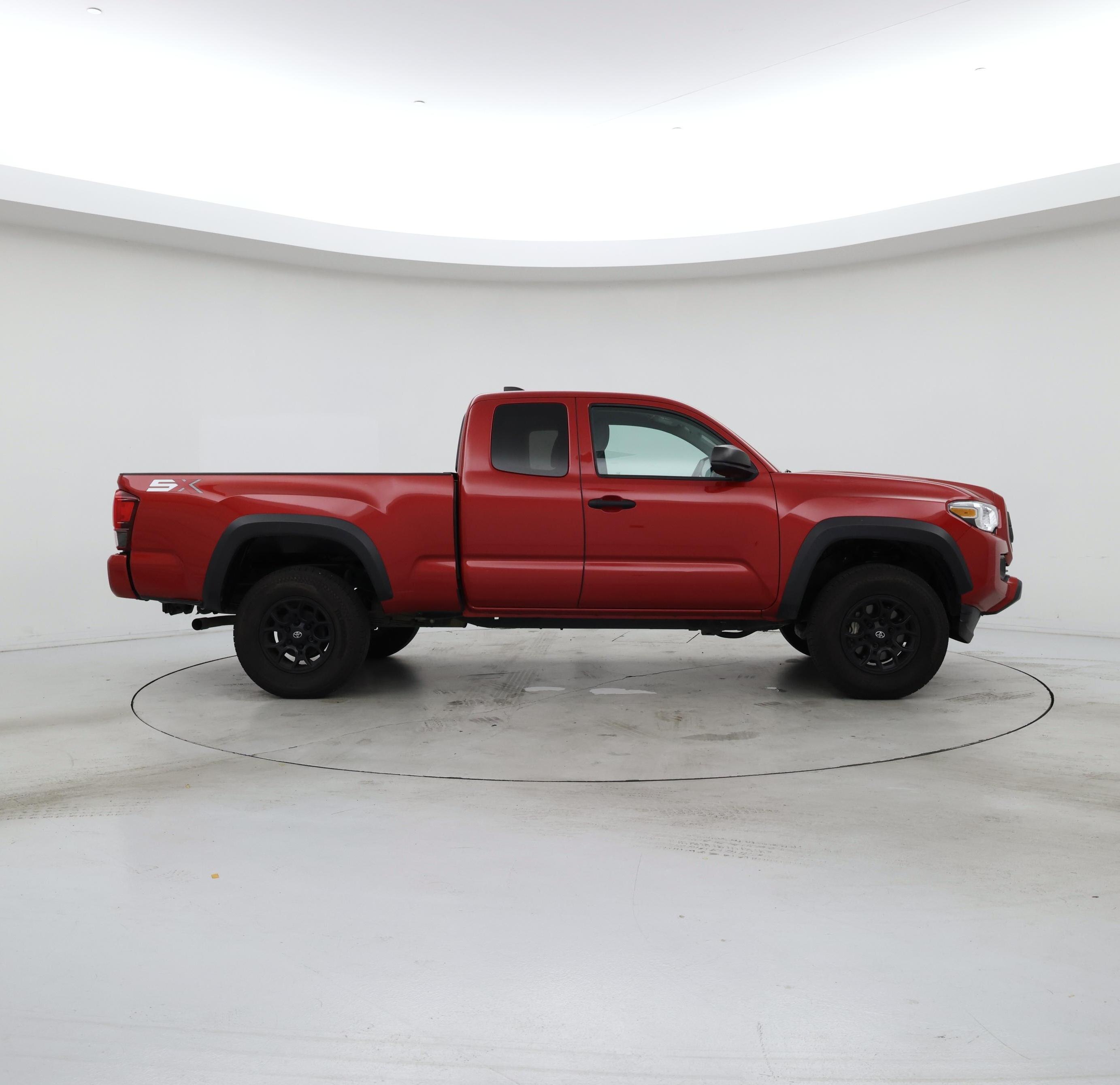 Thumbnail: 2022 Toyota Tacoma - 7