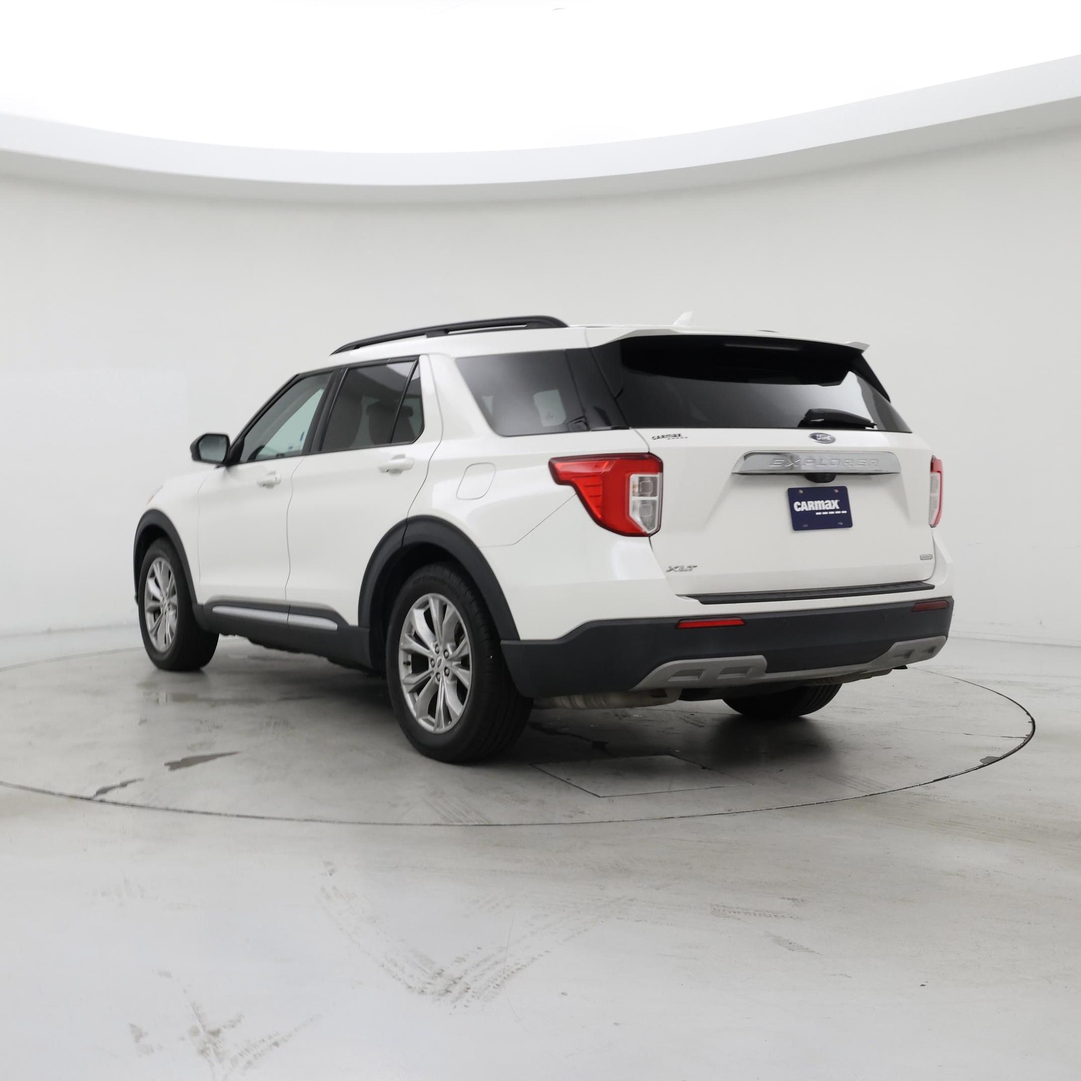 Thumbnail: 2020 Ford Explorer - 2