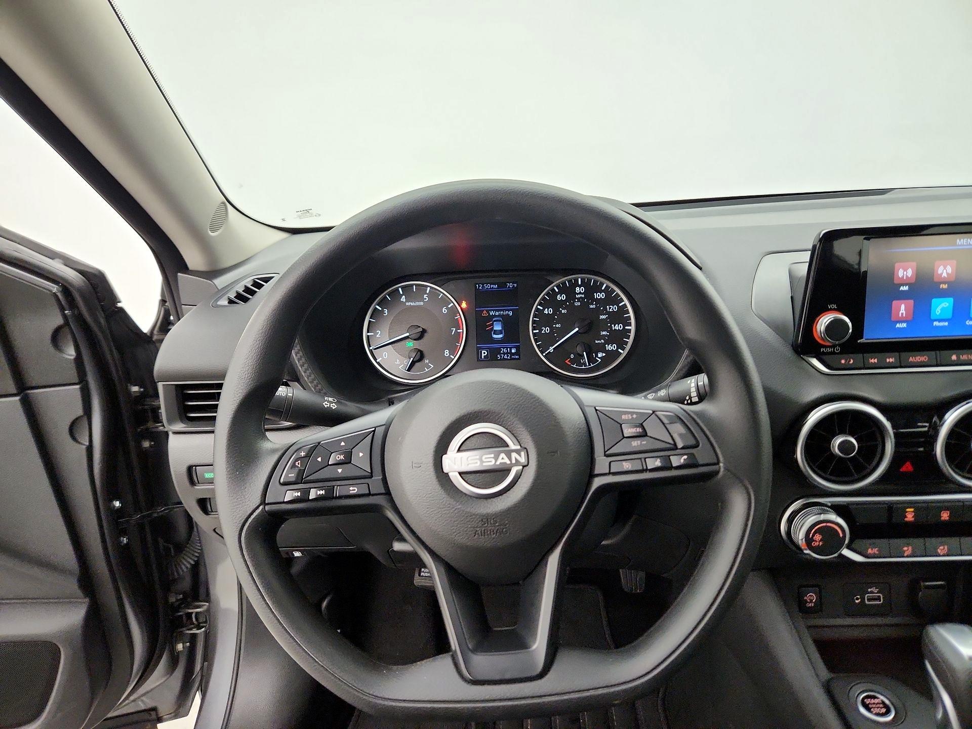 Thumbnail: 2024 Nissan Sentra - 10