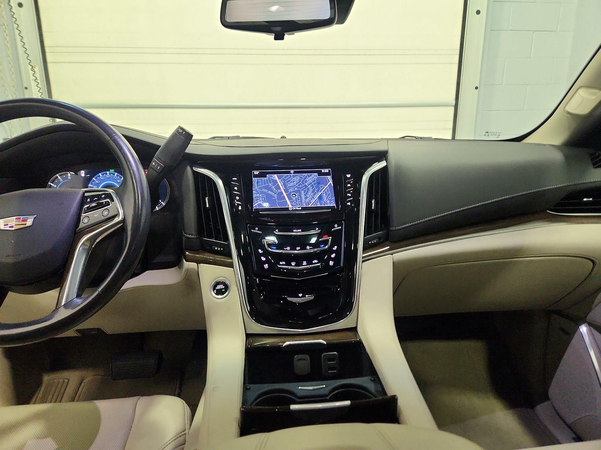 Thumbnail: 2020 Cadillac Escalade - 9