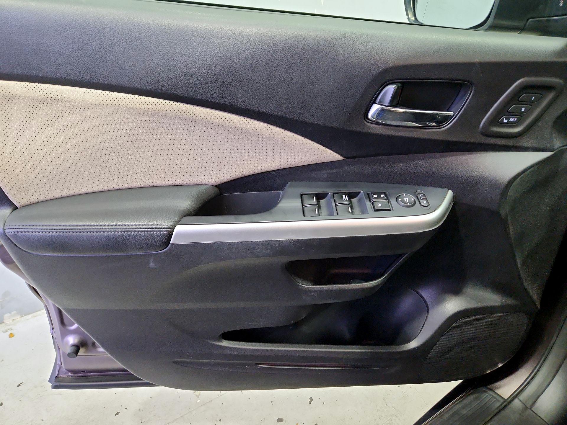 Thumbnail: 2016 Honda CR-V - 12