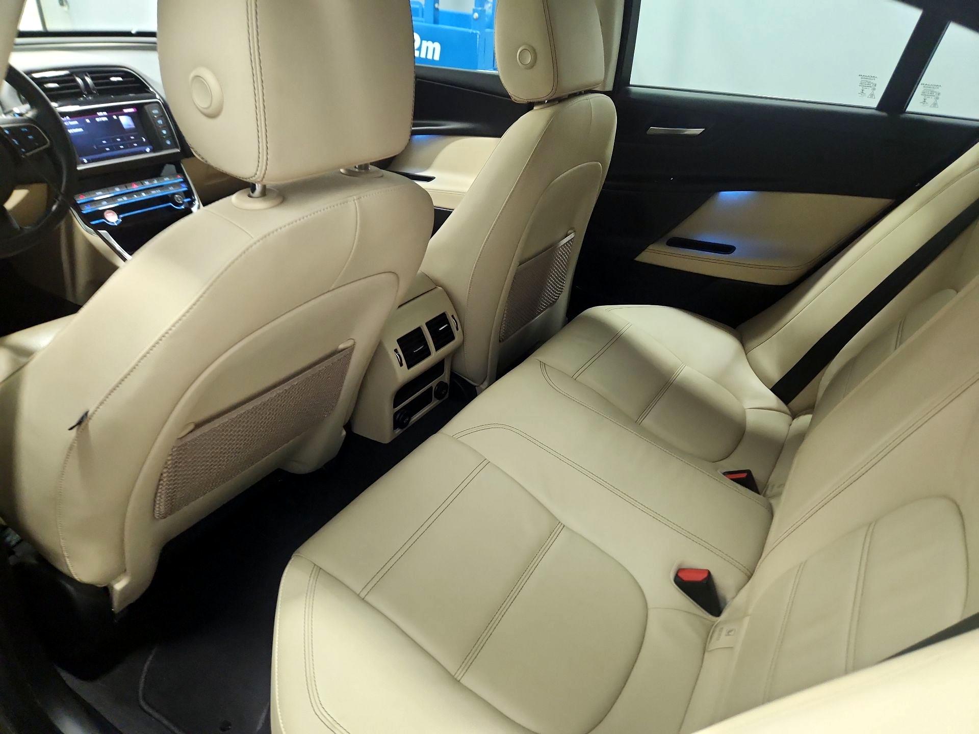 Thumbnail: 2017 Jaguar XE - 19