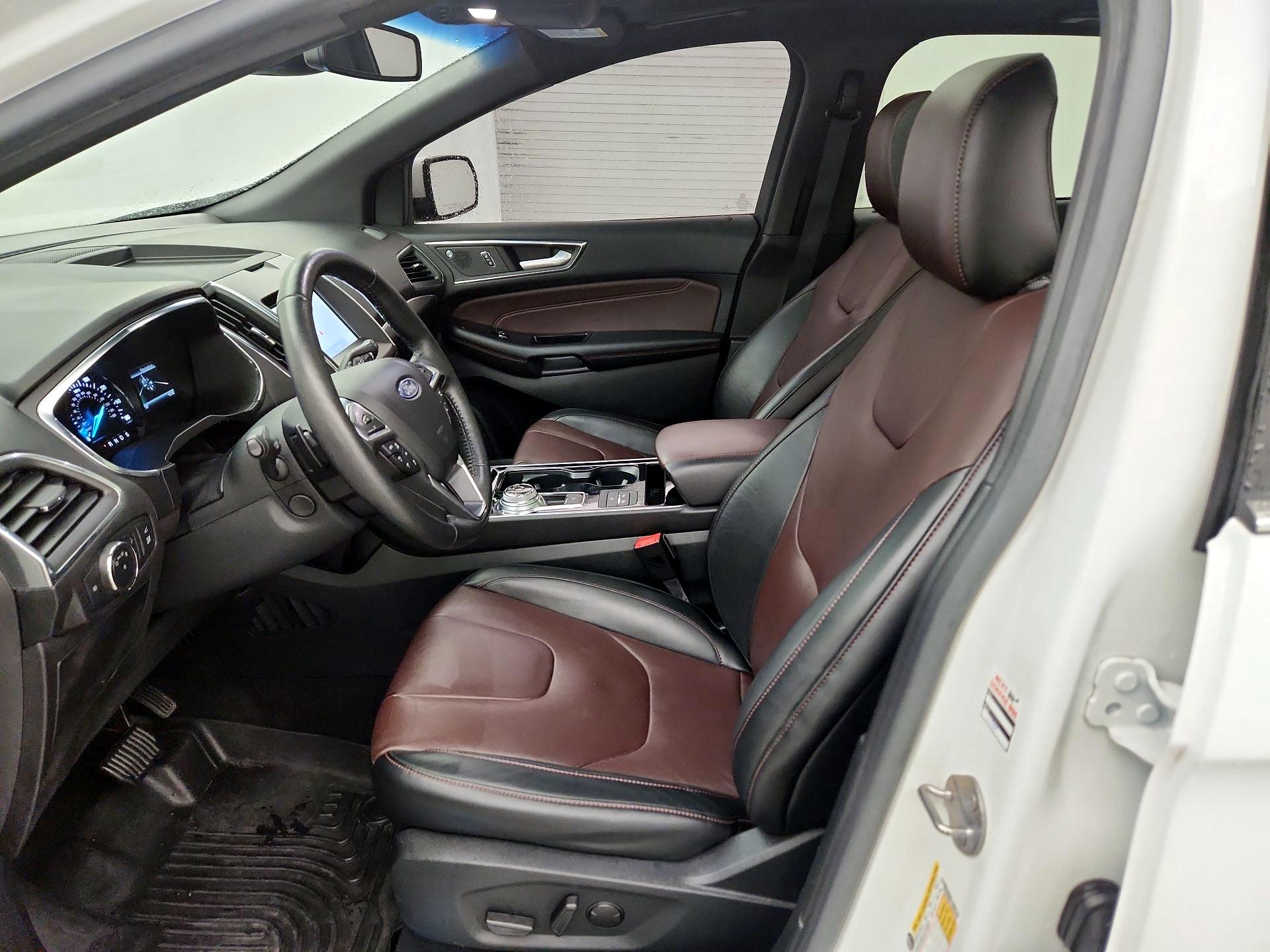 Thumbnail: 2020 Ford Edge - 11