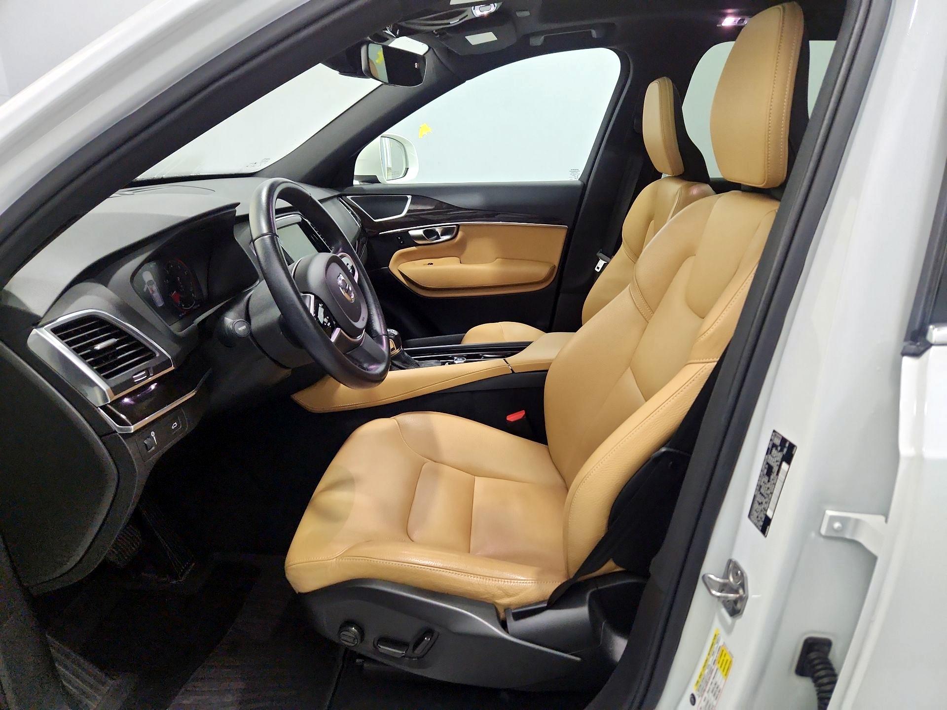 Thumbnail: 2019 Volvo XC90 - 11