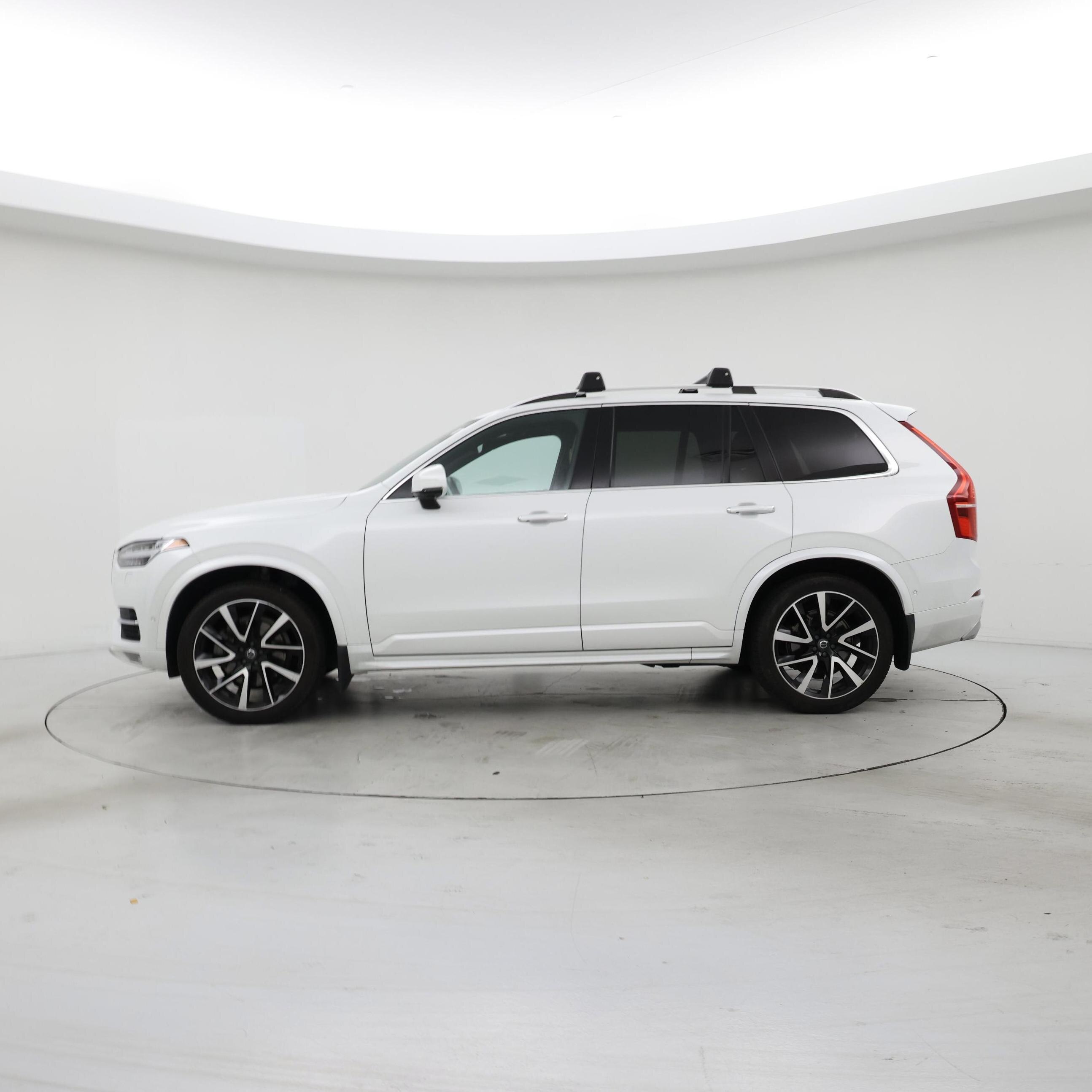 Thumbnail: 2019 Volvo XC90 - 3