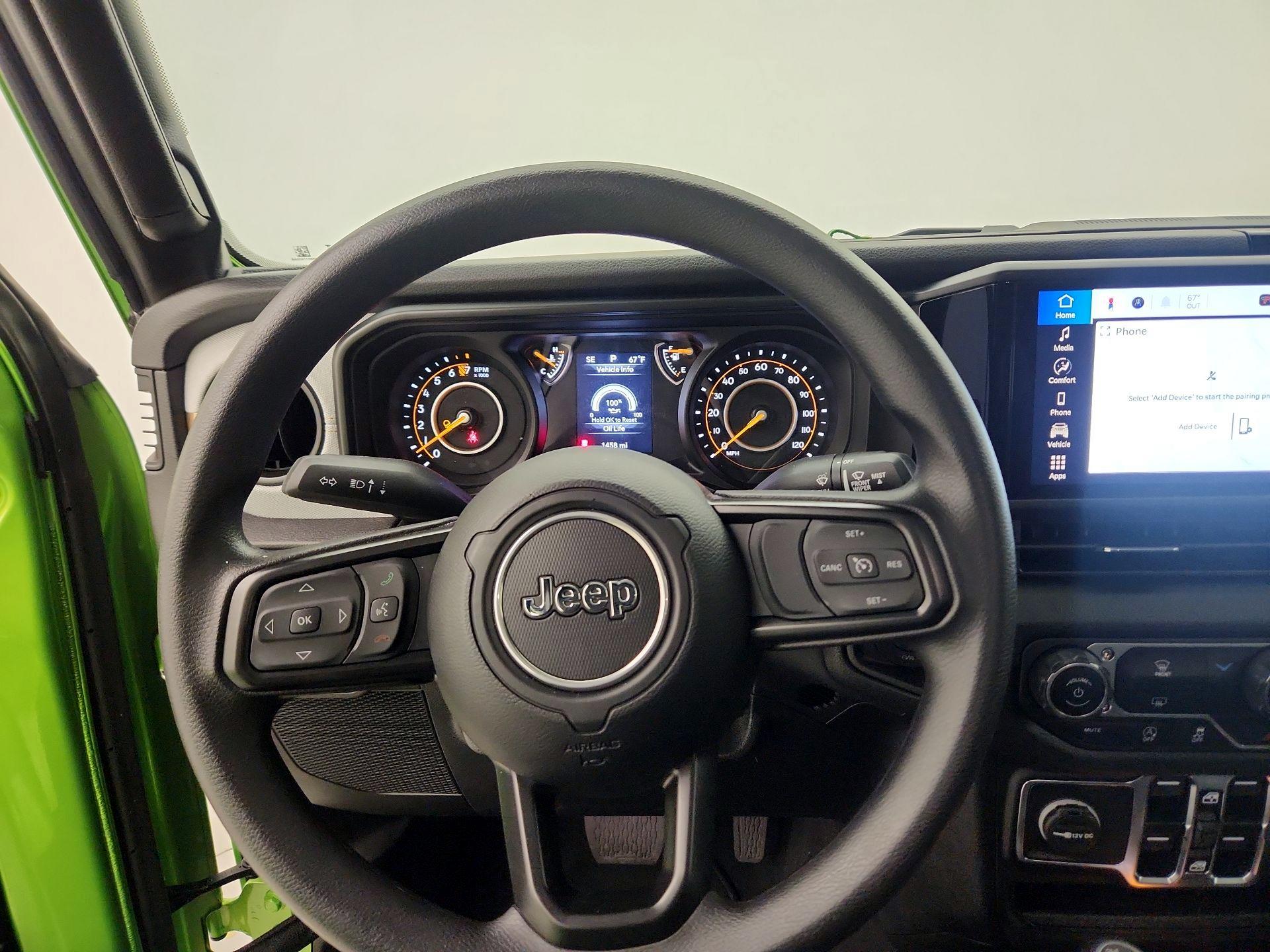 Thumbnail: 2025 Jeep Gladiator - 10
