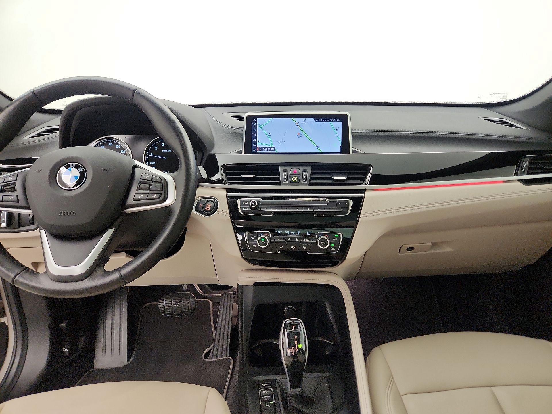 Thumbnail: 2022 BMW X1 - 9