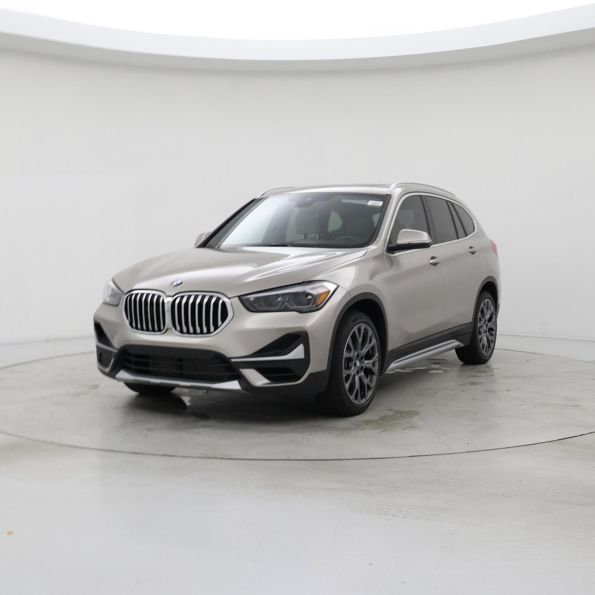 Thumbnail: 2022 BMW X1 - 4