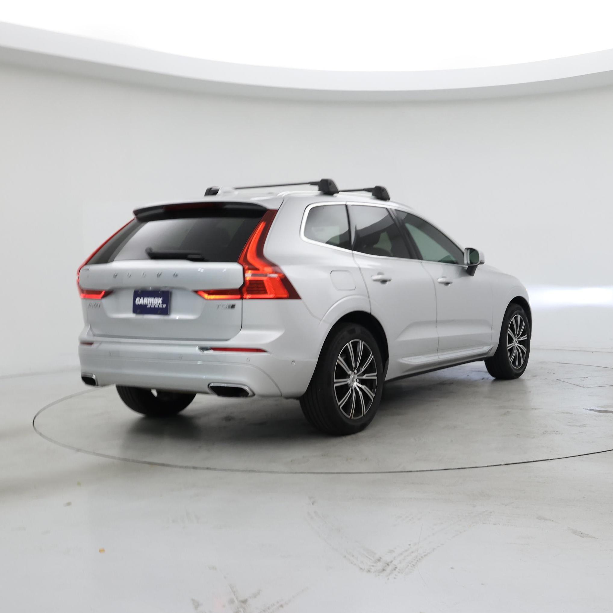 Thumbnail: 2018 Volvo XC60 - 8