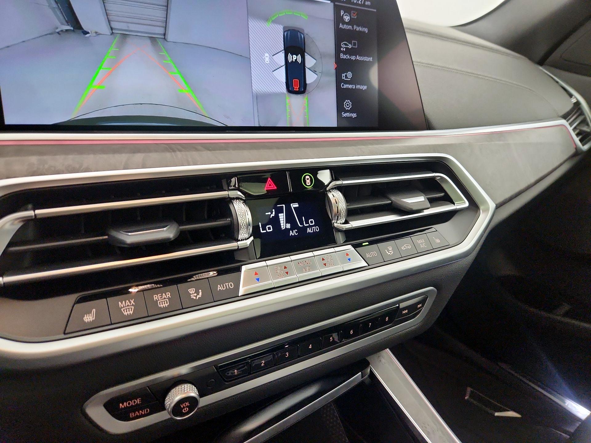 Thumbnail: 2022 BMW X5 - 17