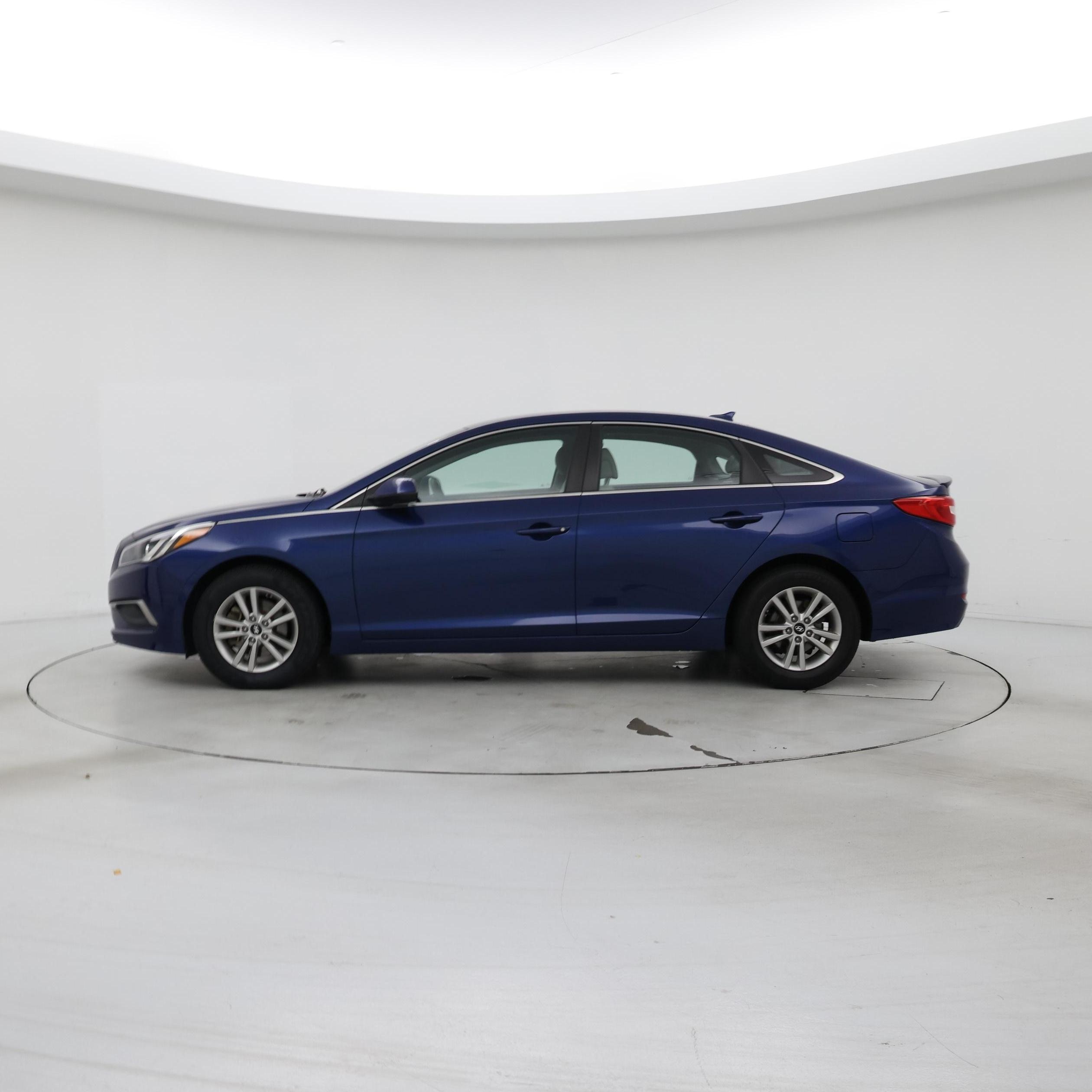 Thumbnail: 2017 Hyundai Sonata - 3