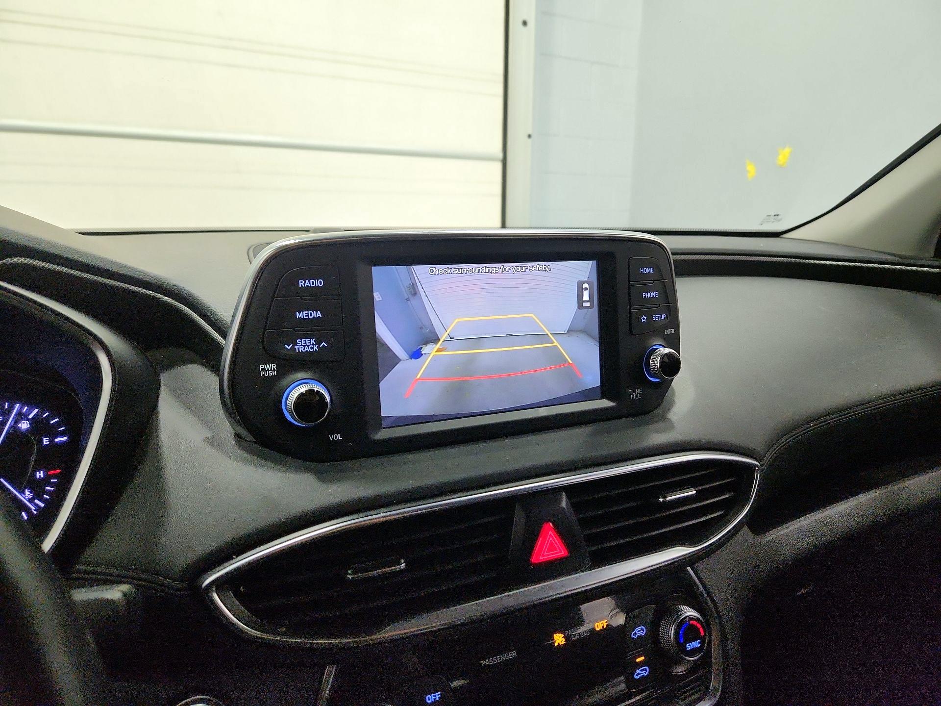 Thumbnail: 2020 Hyundai Santa Fe - 14