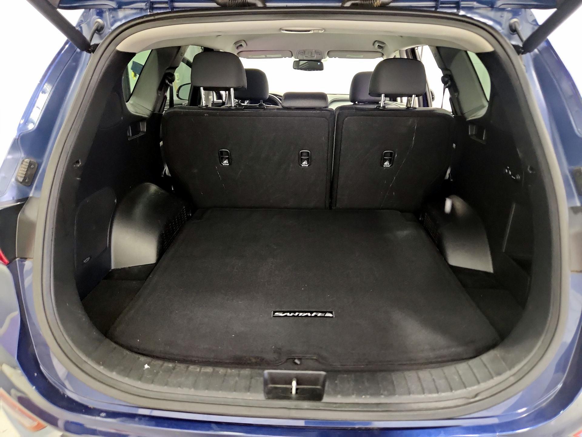 Thumbnail: 2020 Hyundai Santa Fe - 20