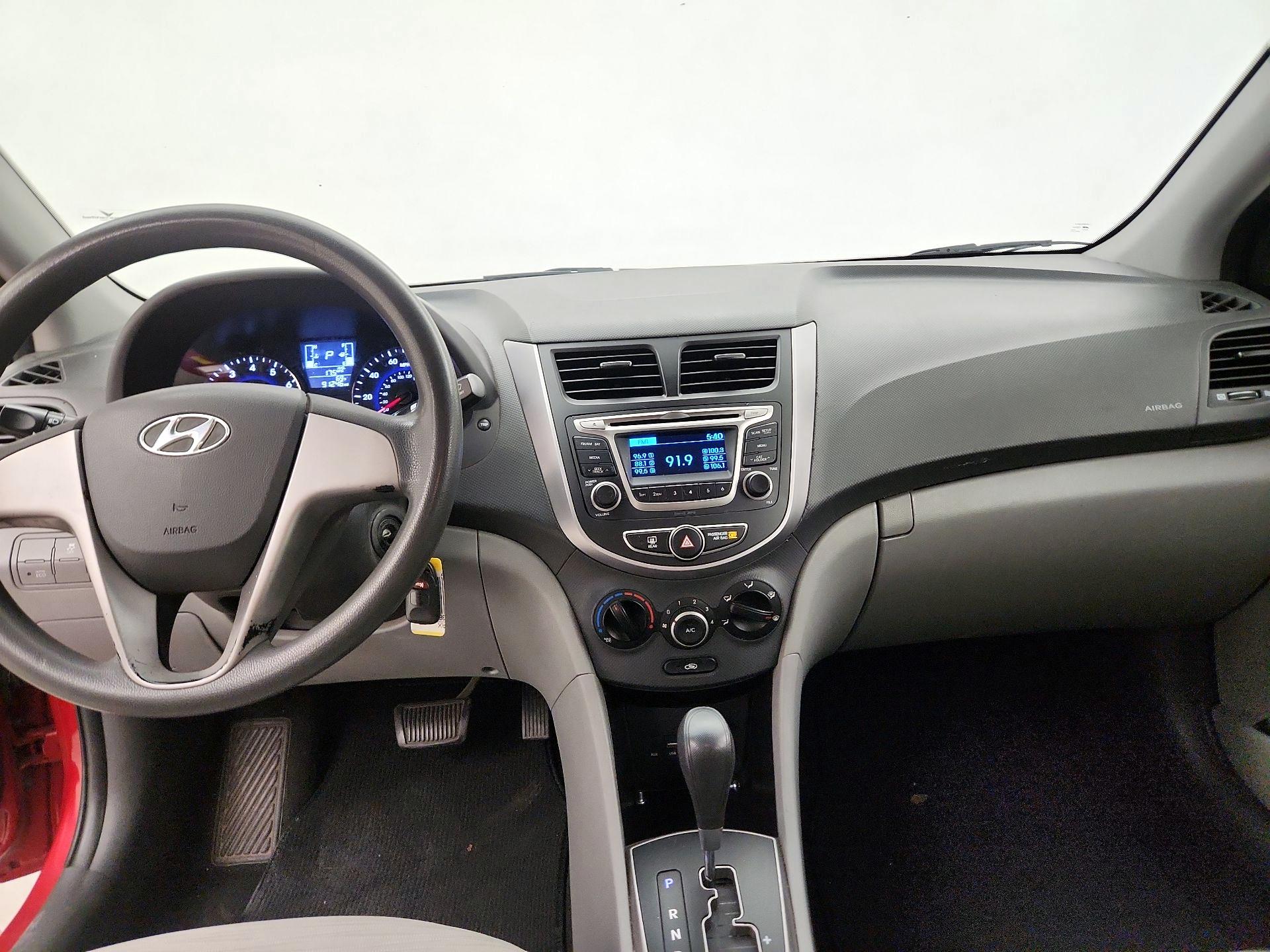 Thumbnail: 2017 Hyundai Accent - 9