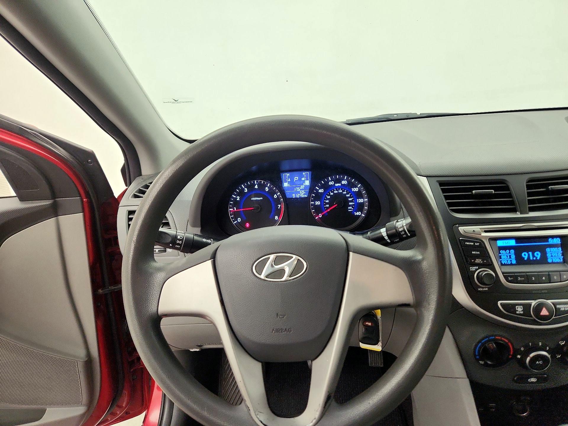 Thumbnail: 2017 Hyundai Accent - 10