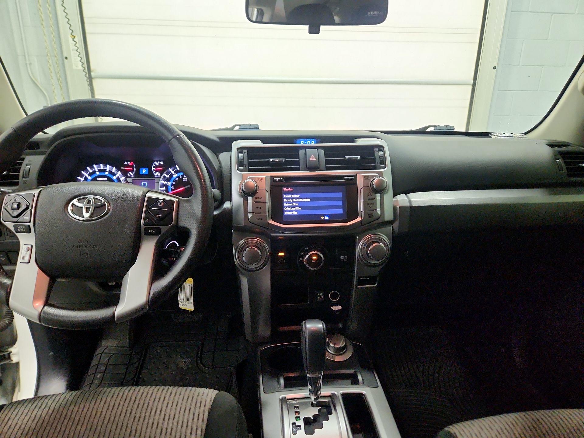 Thumbnail: 2017 Toyota 4Runner - 9
