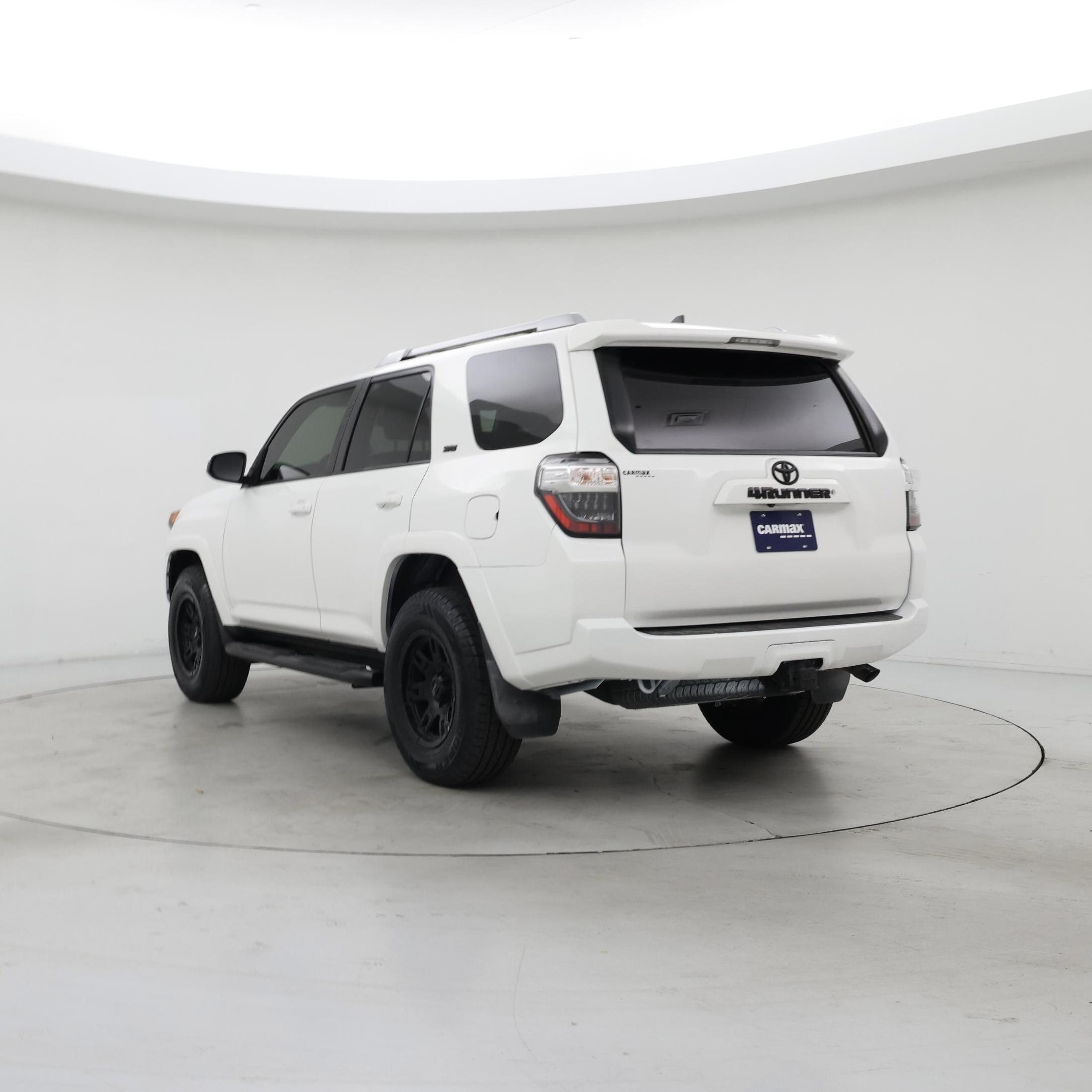 Thumbnail: 2017 Toyota 4Runner - 2