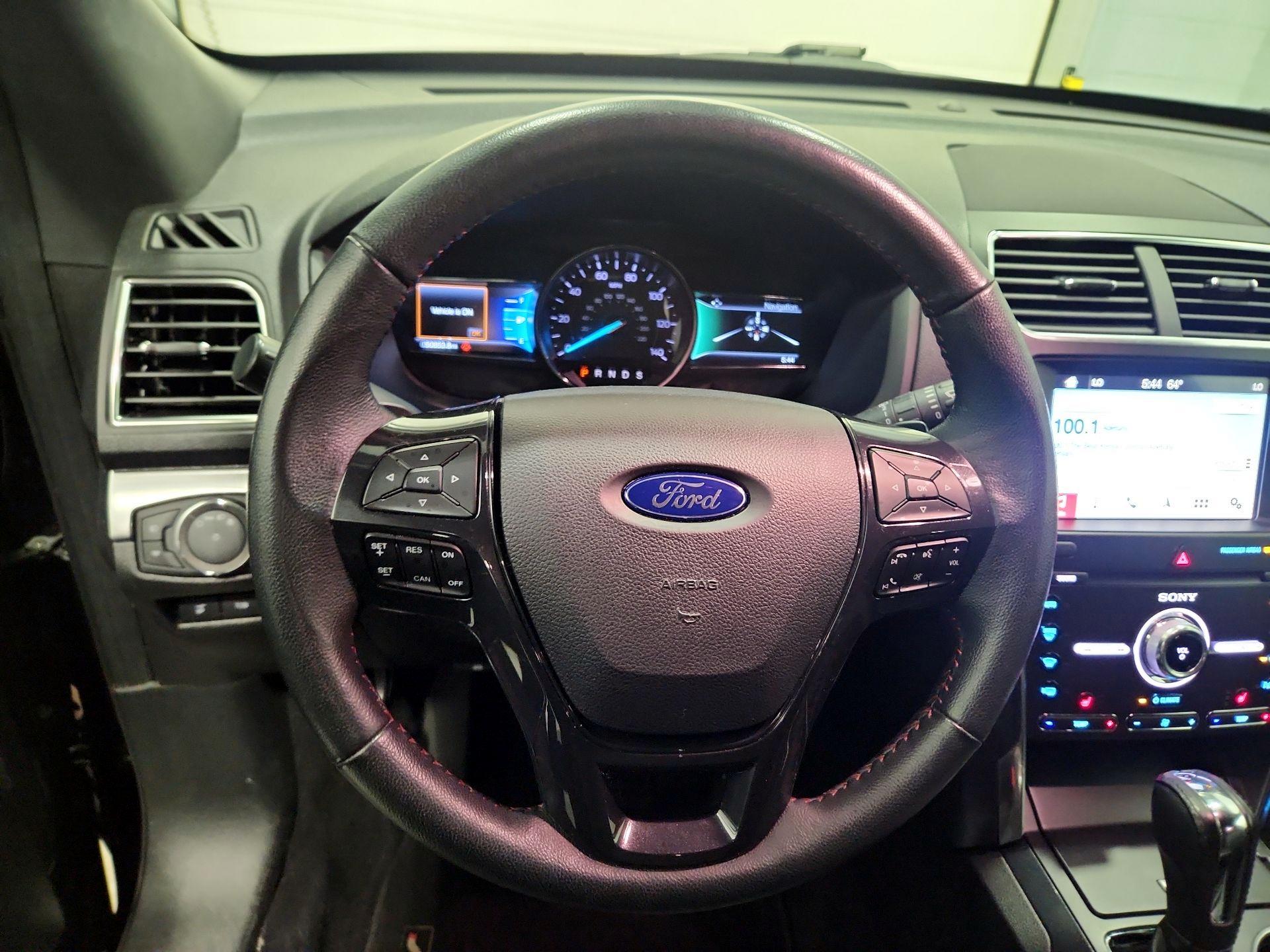 Thumbnail: 2019 Ford Explorer - 10