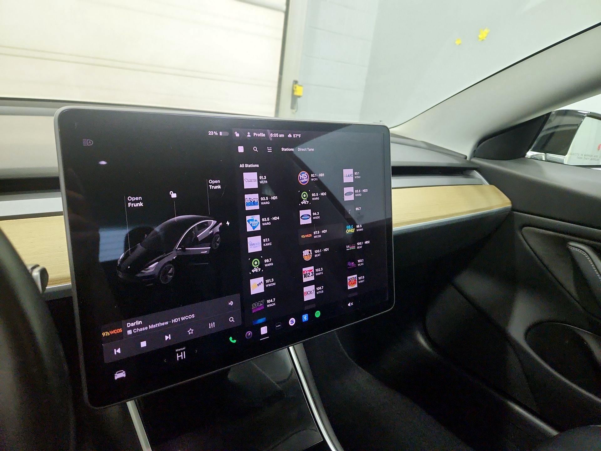 Thumbnail: 2019 Tesla Model 3 - 15