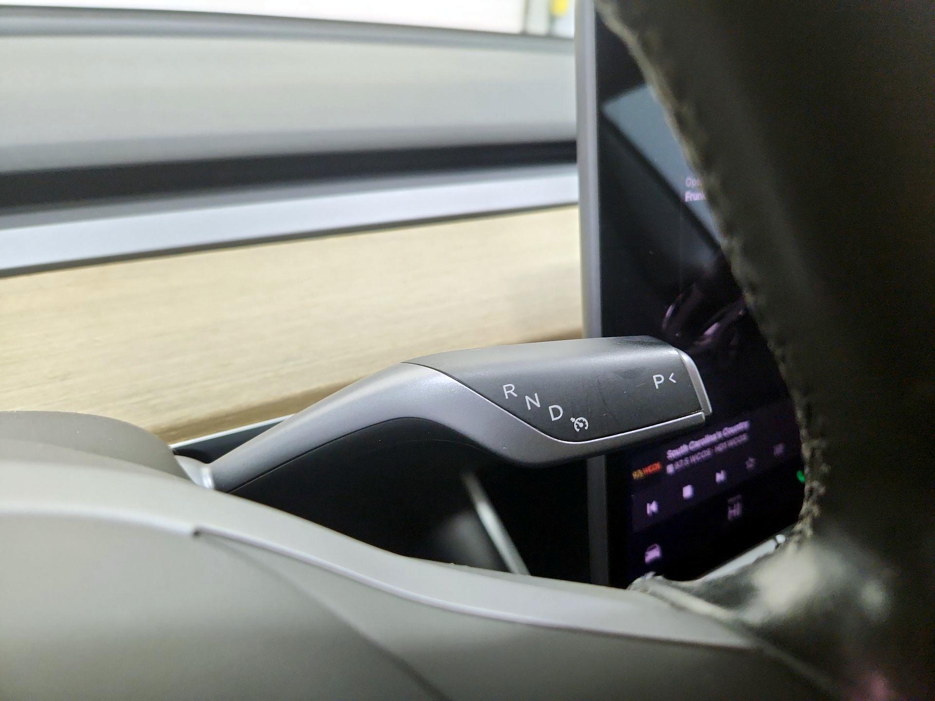 Thumbnail: 2019 Tesla Model 3 - 17