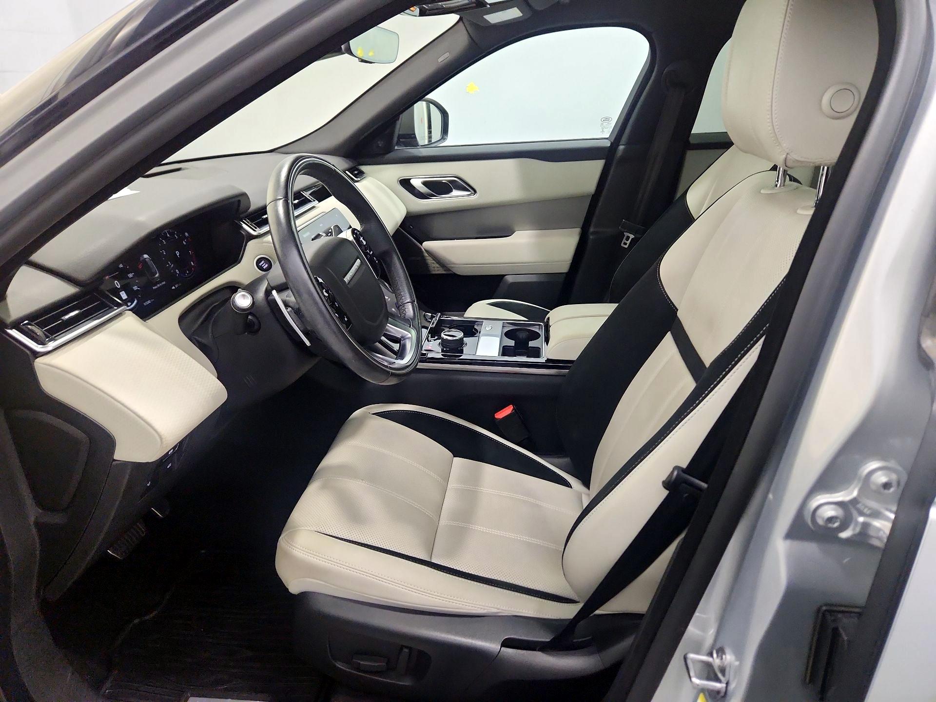 Thumbnail: 2019 Land Rover Range Rover Velar - 11